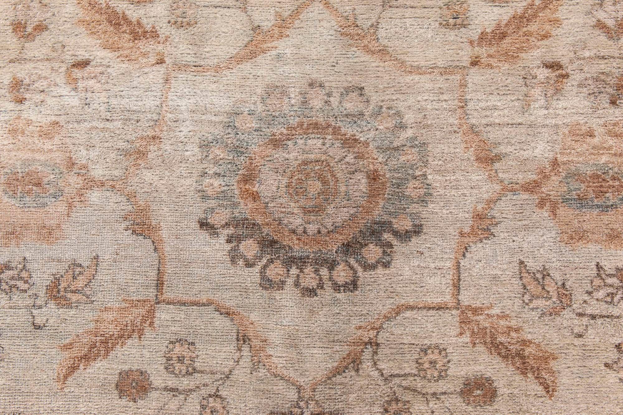 Antique North Indian Handmade Wool Rug
Size: 11'2