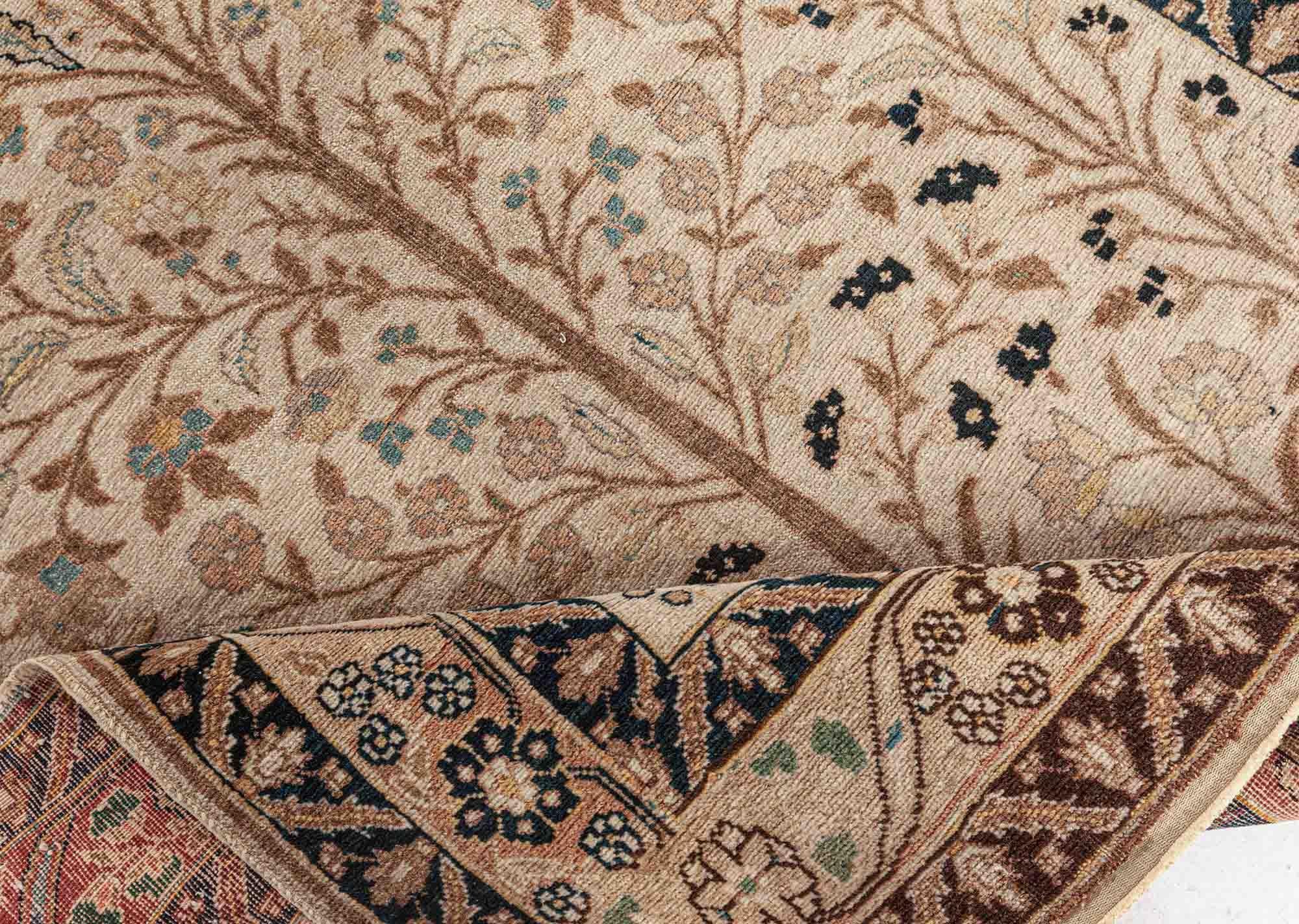 Antique Persian Tabriz Rug
Size: 4'0
