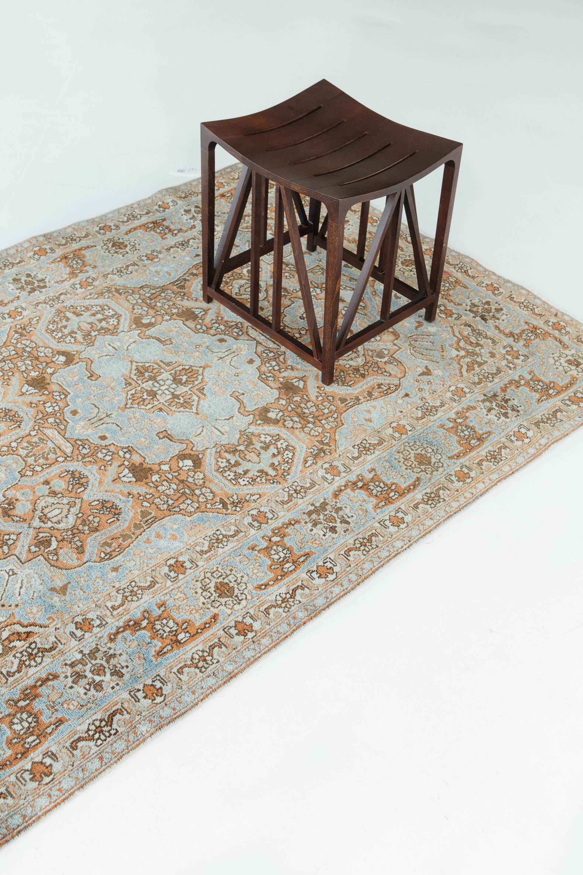 Antiker persischer Täbris-Teppich (Persisch) im Angebot