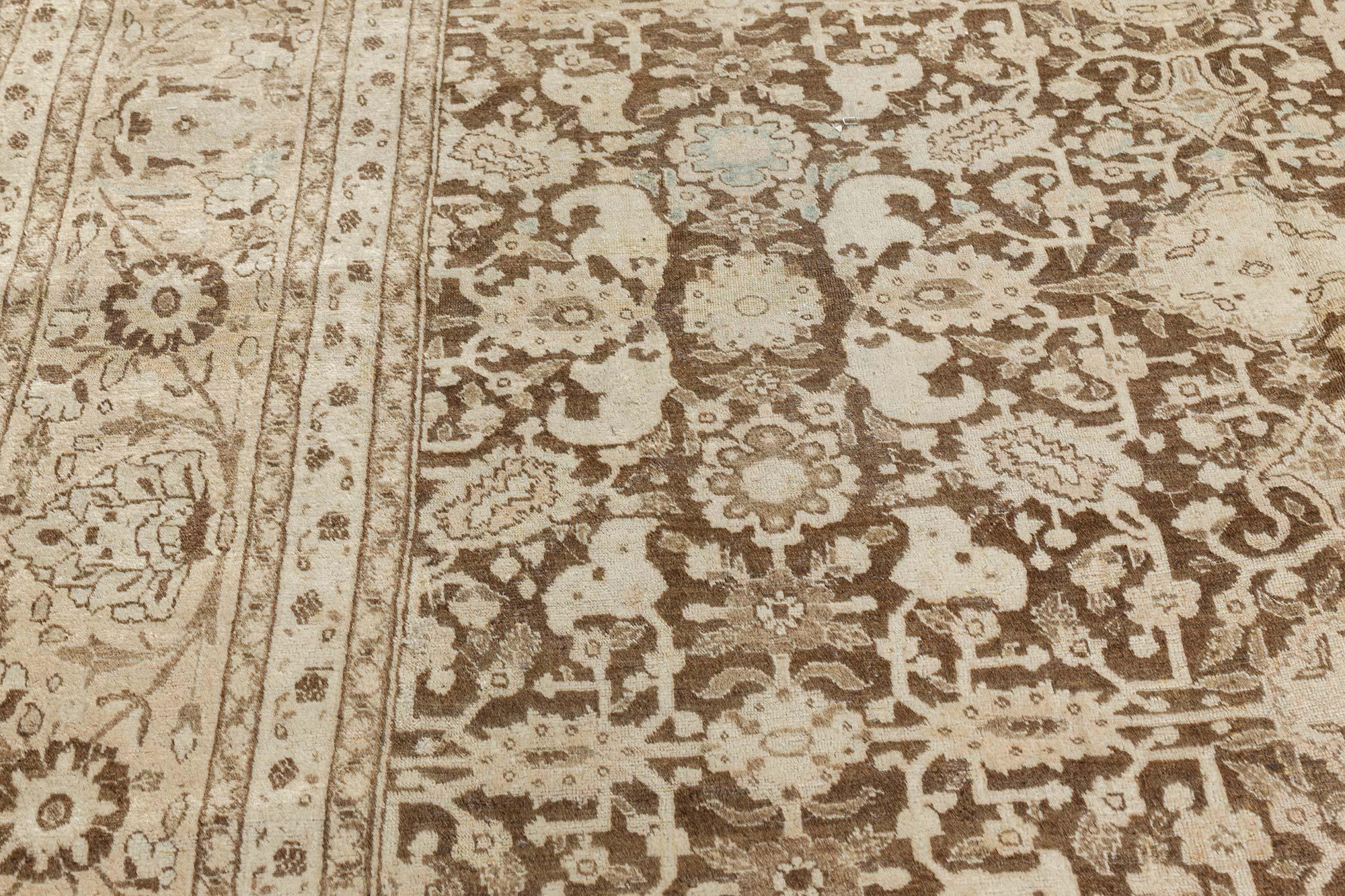 Antique Persian Handmade Wool Rug In Good Condition For Sale In New York, NY