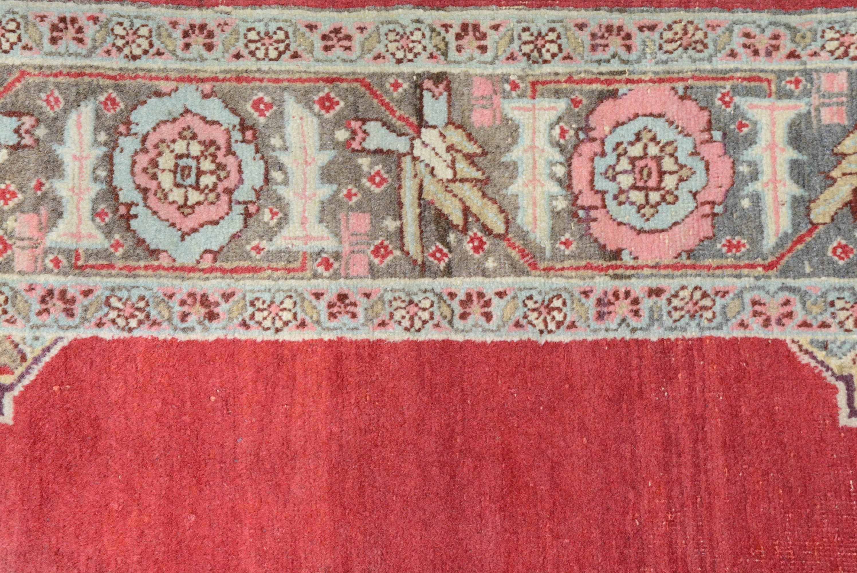 Début du 20ème siècle Tapis persan ancien de Tabriz en vente
