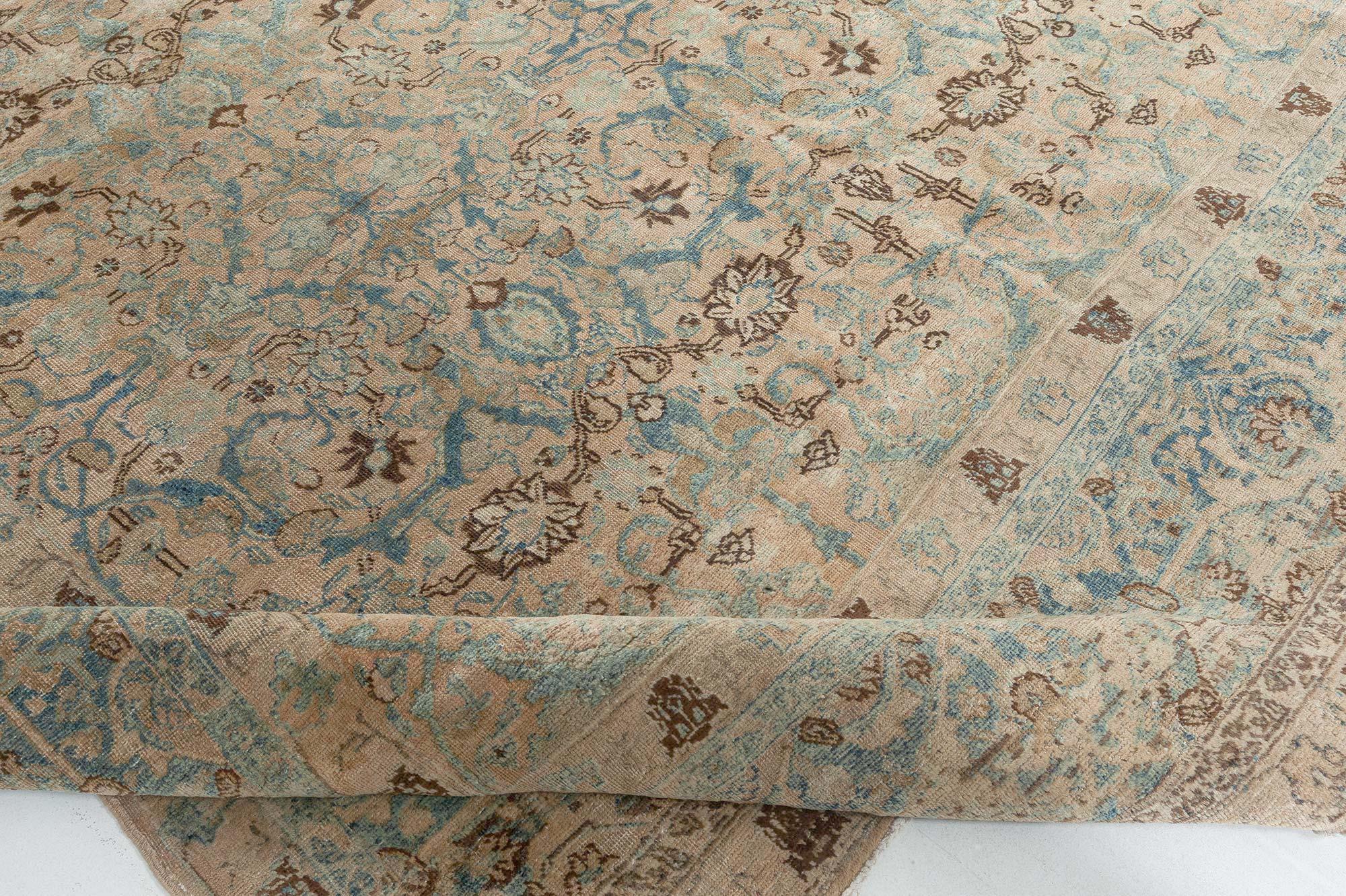 20ième siècle Tapis persan ancien de Tabriz Doris Leslie Blau en vente