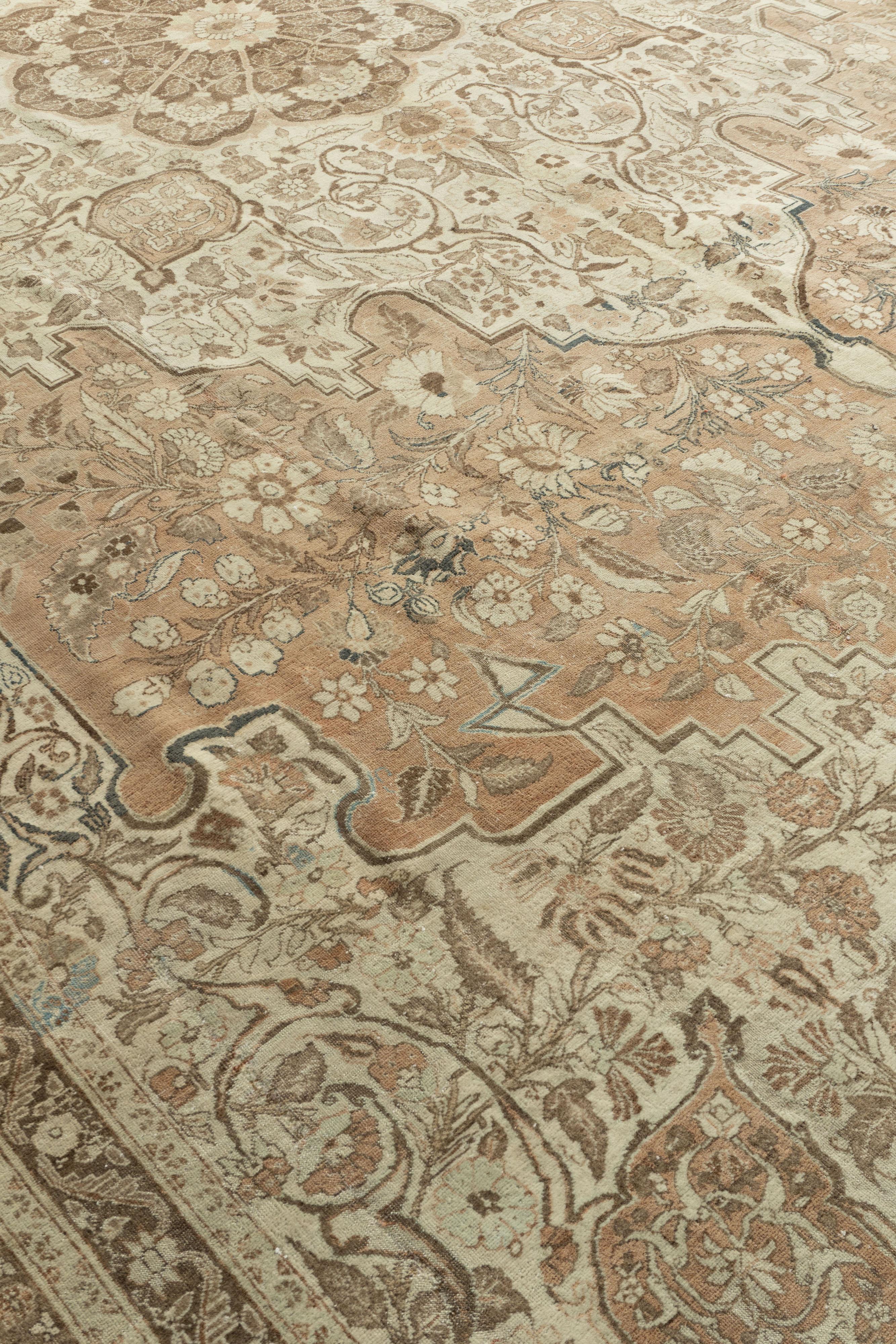 Laine Tapis persan ancien de Tabriz  12'5 x 17'10 en vente