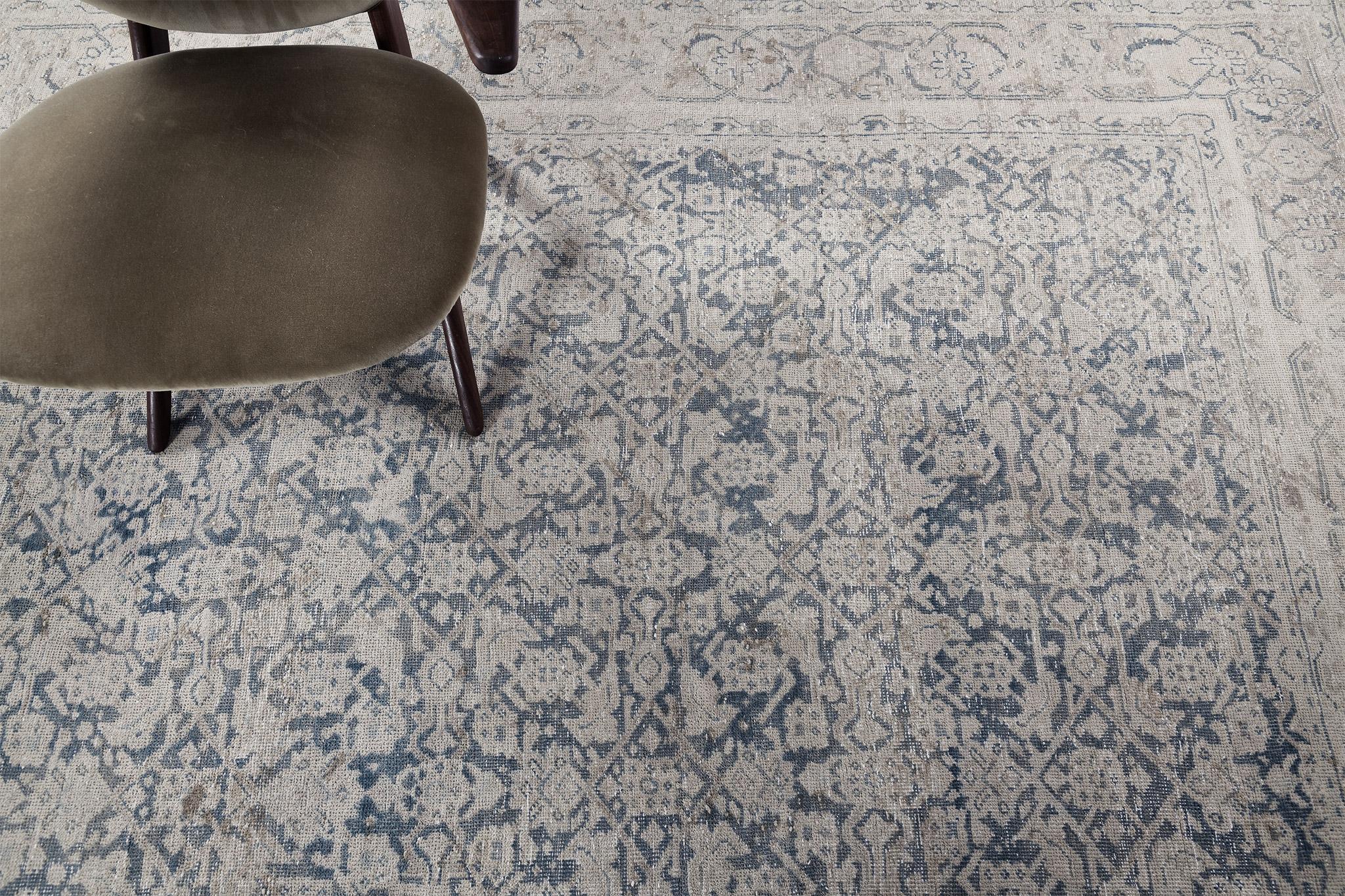Laine Tapis persan ancien de Tabriz en vente