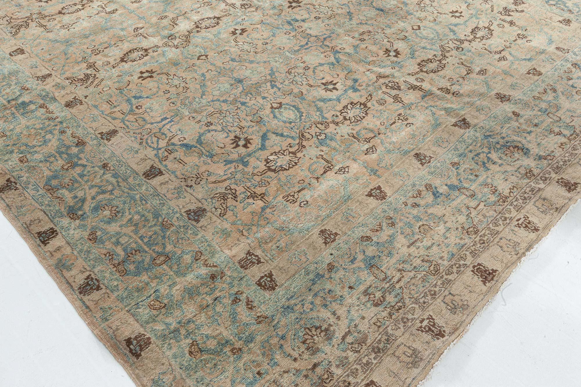 Laine Tapis persan ancien de Tabriz Doris Leslie Blau en vente