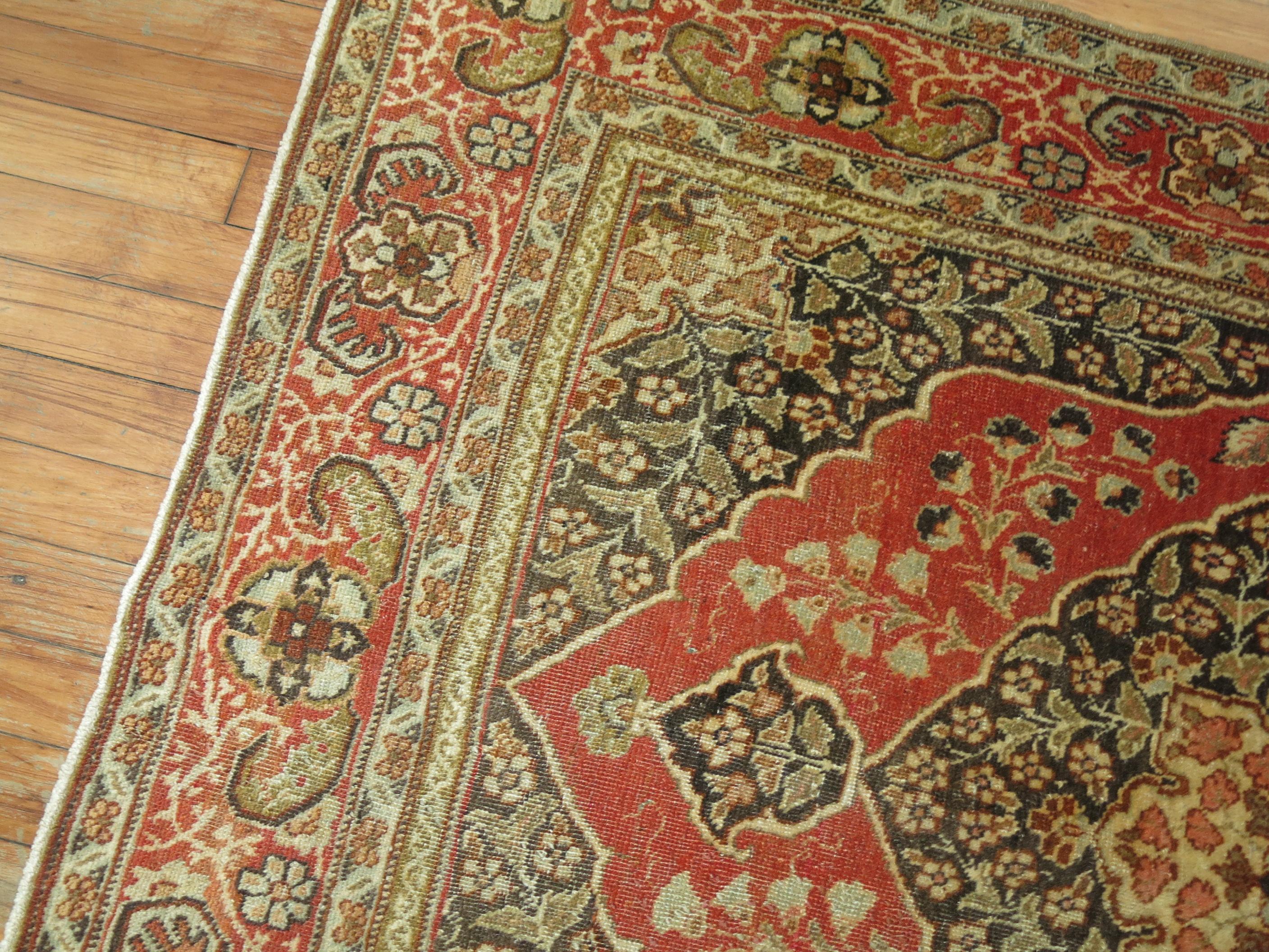 Early 20th Century Antique Persian Tabriz Rug For Sale 1