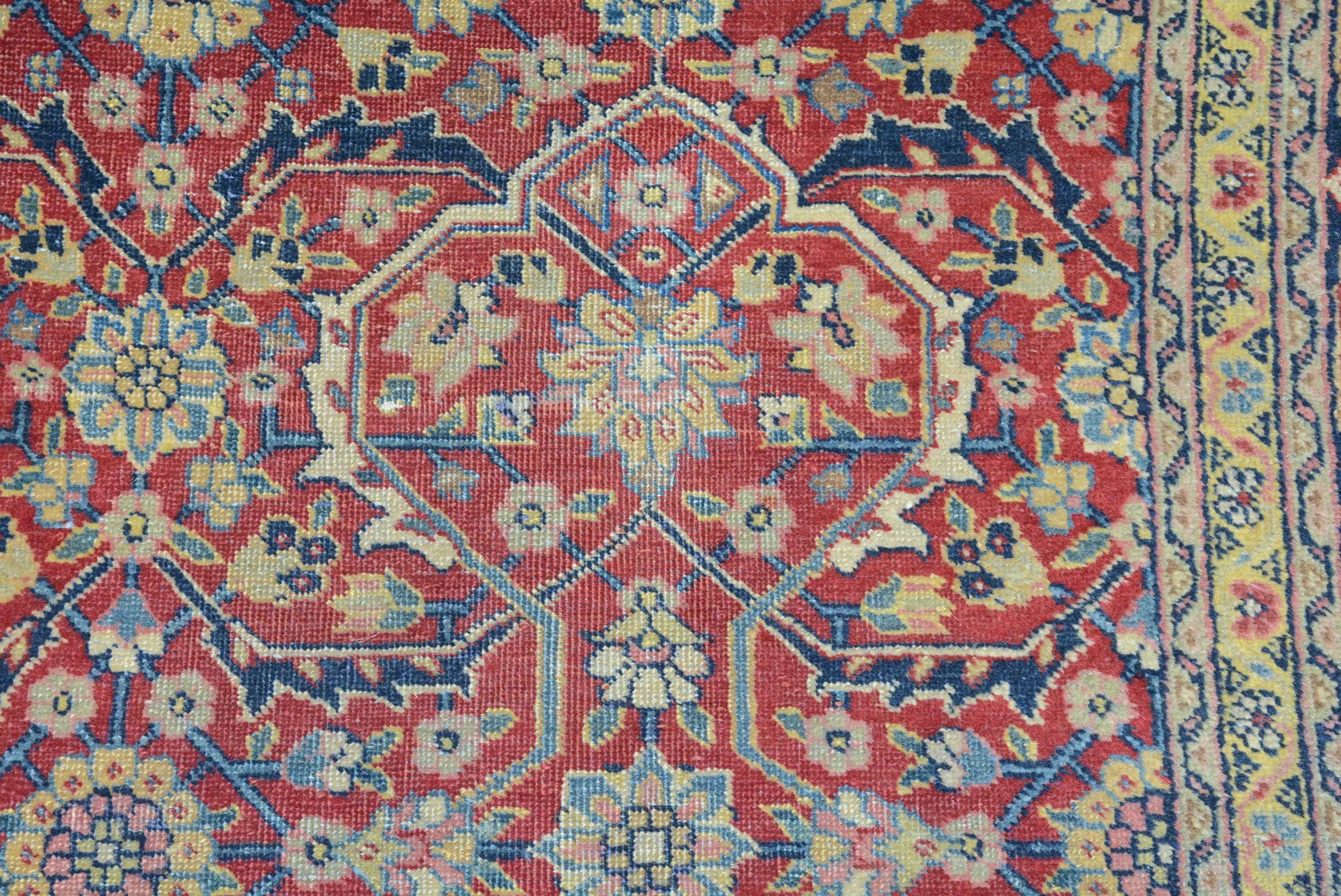 Antique Persian Tabriz Rug  For Sale 2