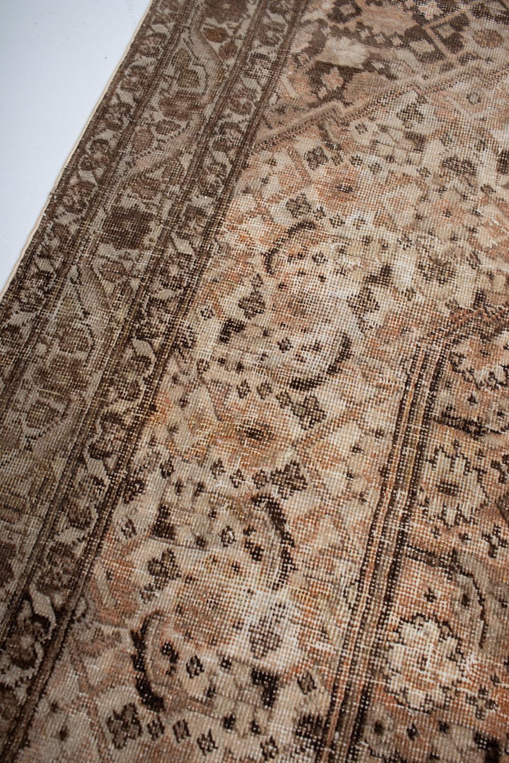 Antiker persischer Täbriz-Teppich im Angebot 2