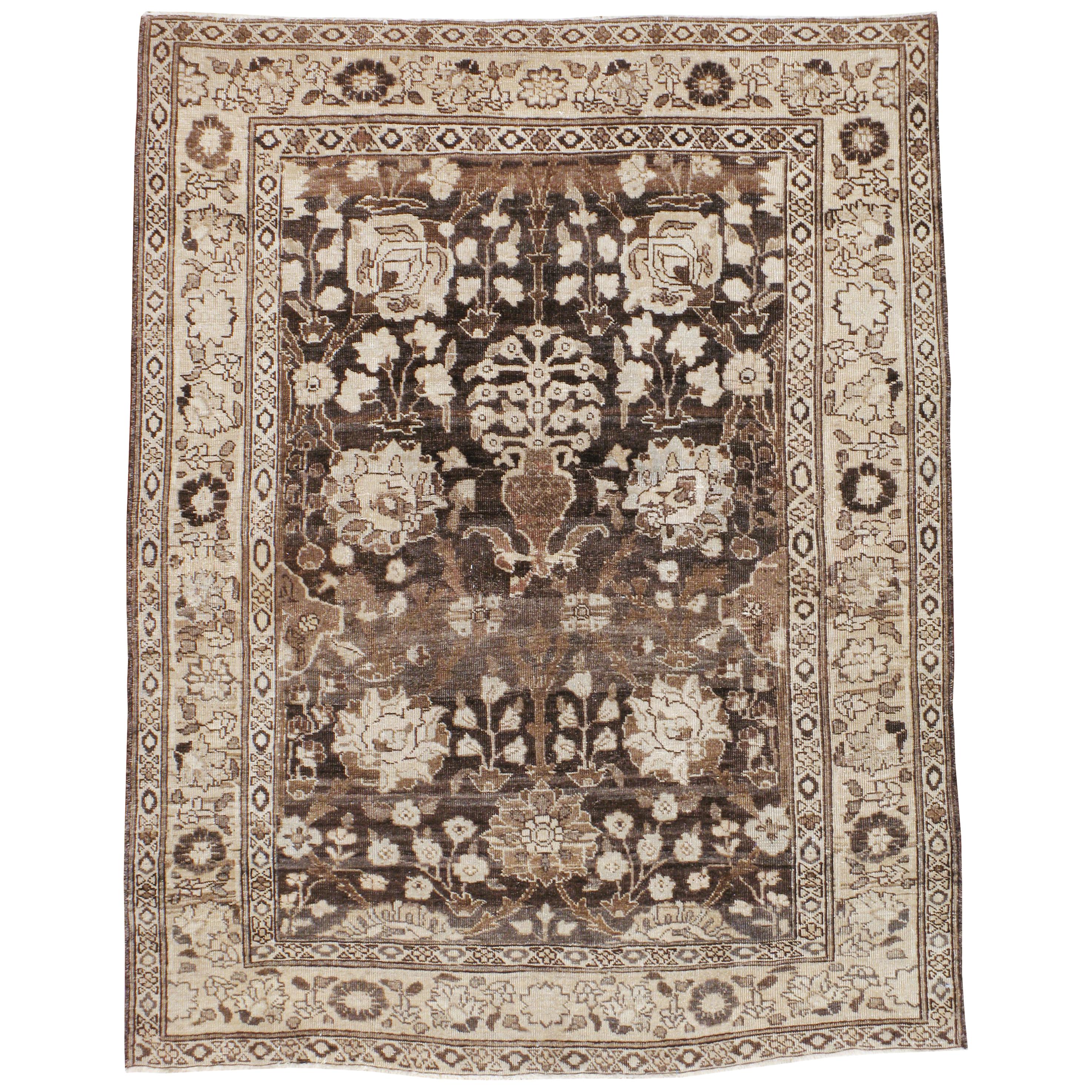 Tapis persan ancien de Tabriz en vente