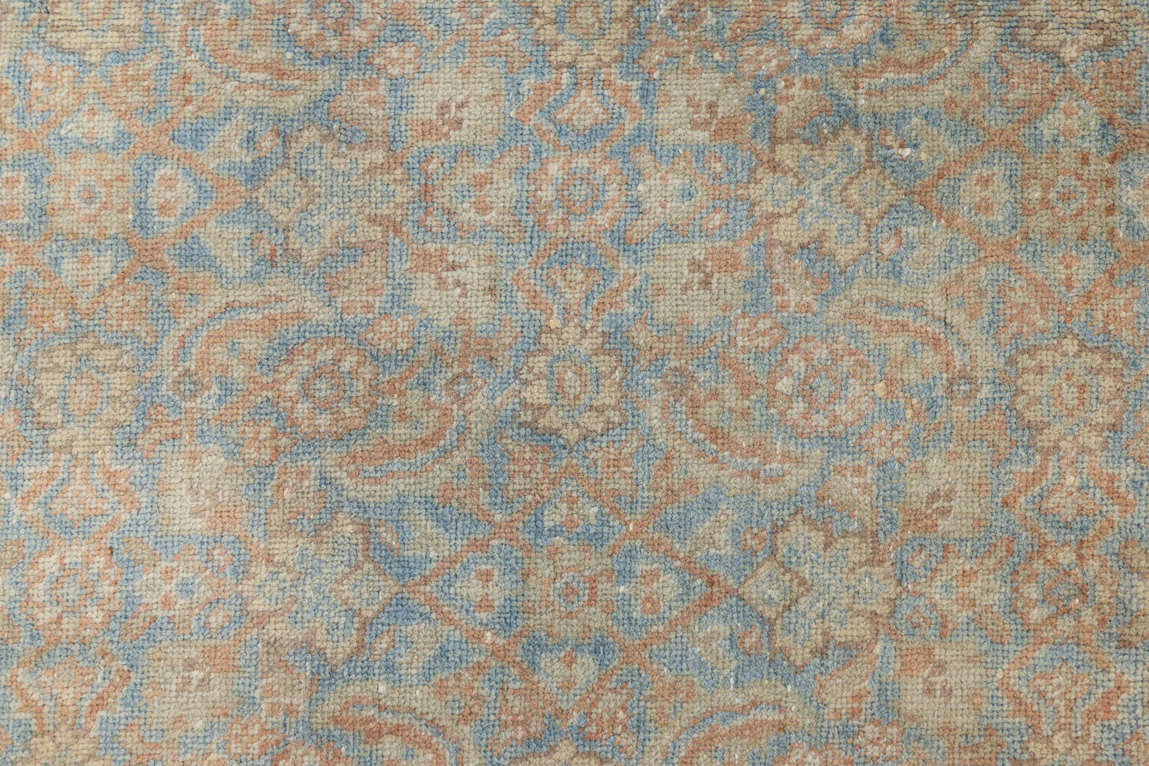 Antiker persischer Täbriz-Teppich, handgewebte Wolle in gedämpftem Blau und floraler Geometrie im Angebot 4