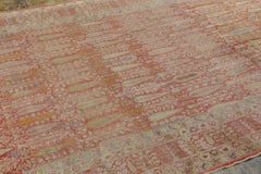Antiker persischer Täbriz-Teppich in Rosa mit floralem Gitterdesign - Rug & Kilim