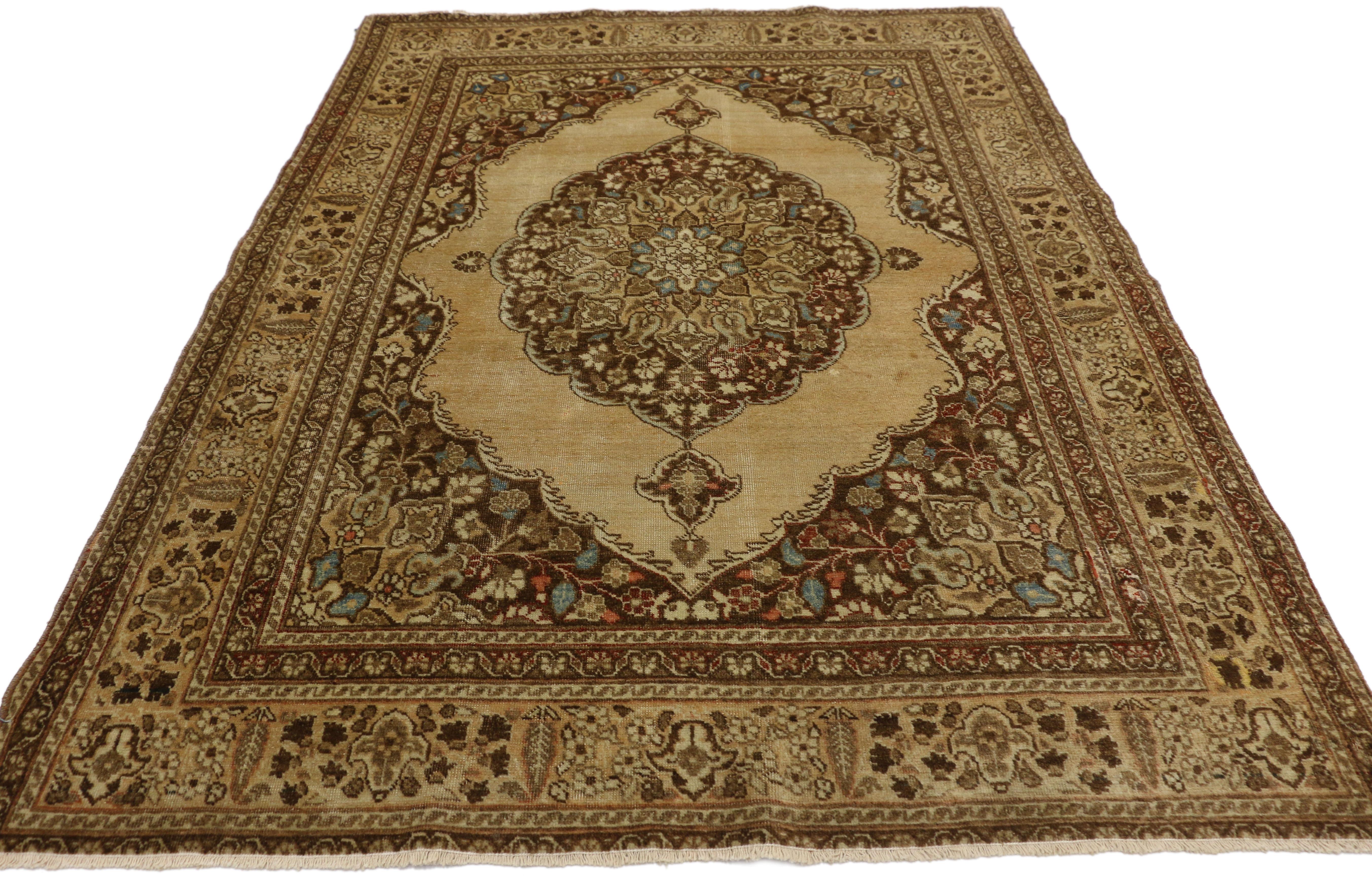 Distressed Antique Persian Tabriz Accent Rug with Rustic Artisan Style In Distressed Condition For Sale In Dallas, TX