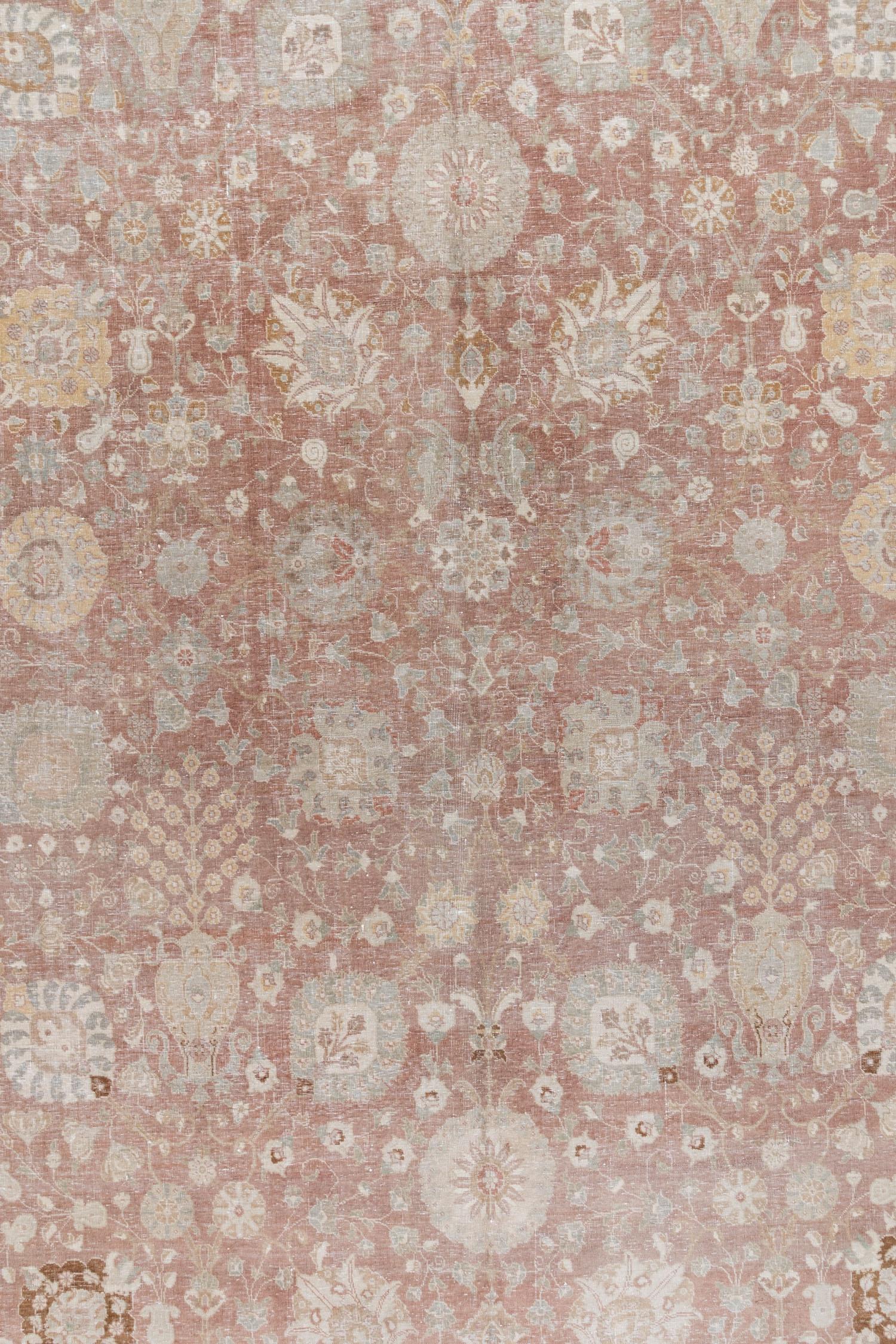 Asiatique occidental Tapis persan ancien de Tabriz P2588 en vente