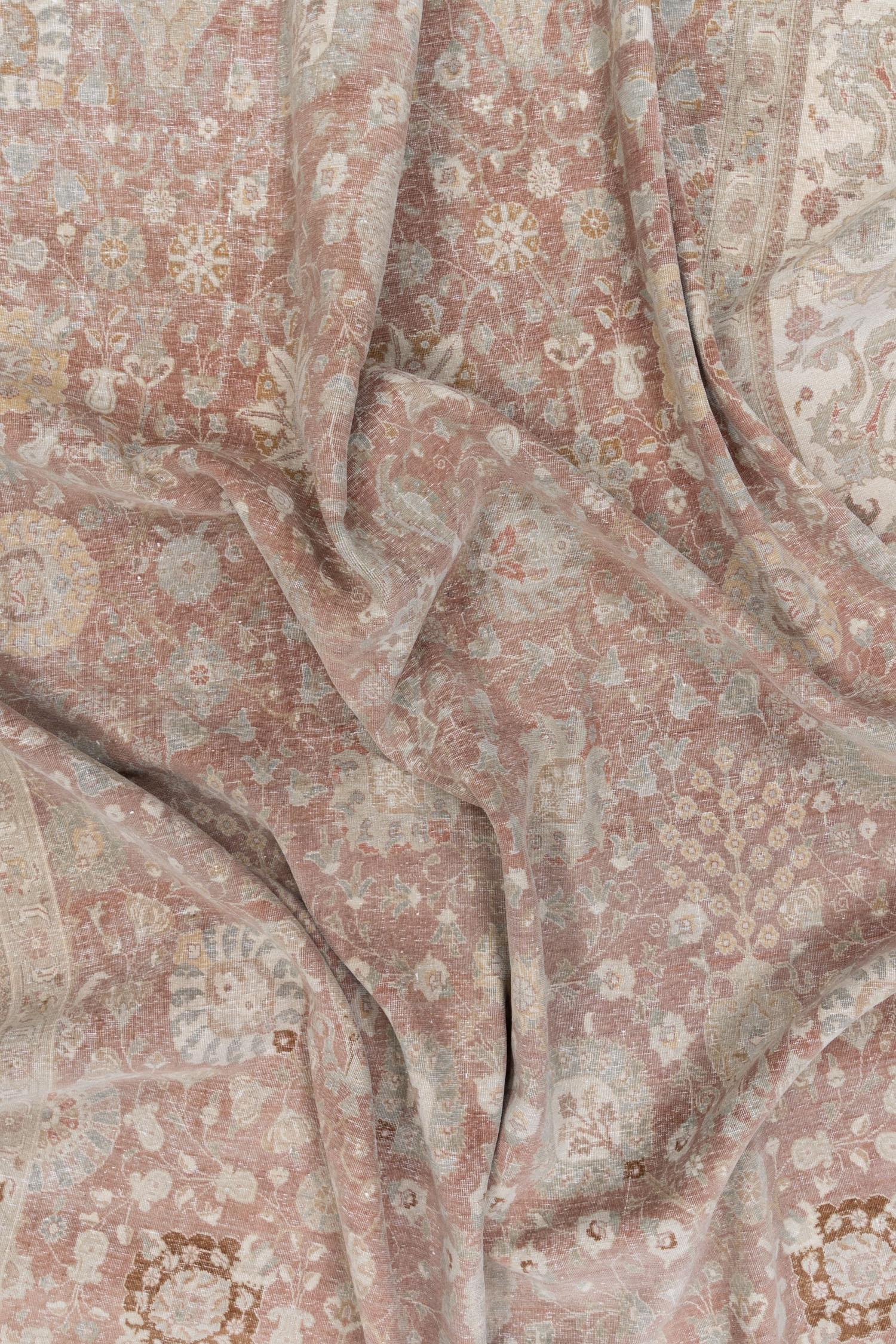 Noué à la main Tapis persan ancien de Tabriz P2588 en vente