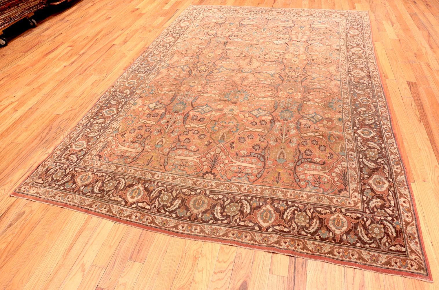 Antique Persian Tabriz Rug. 7 ft 6 in x 11 ft 3 in In Good Condition For Sale In New York, NY