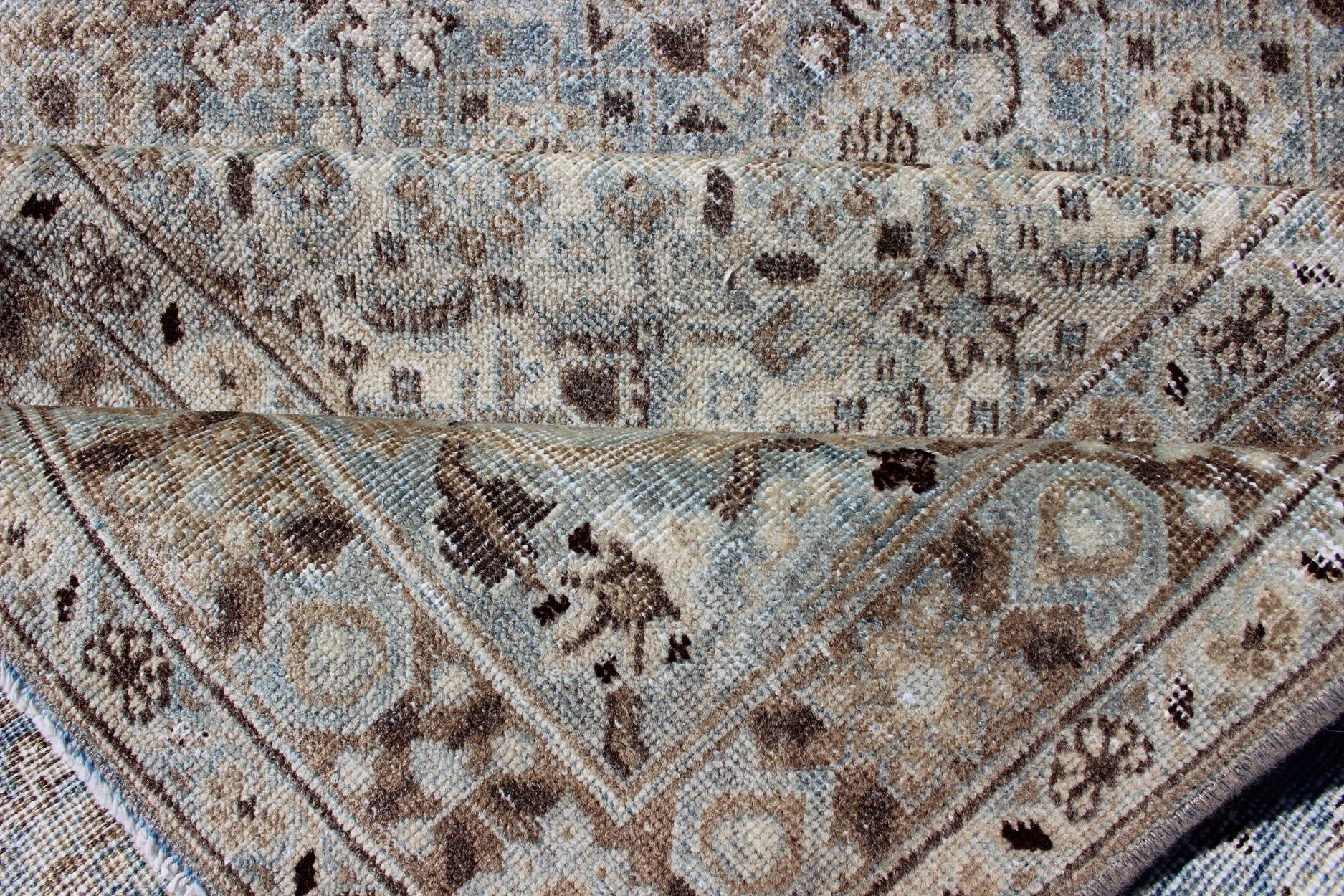 Tapis persan ancien de Tabriz avec un motif géométrique de diamants en vente 9