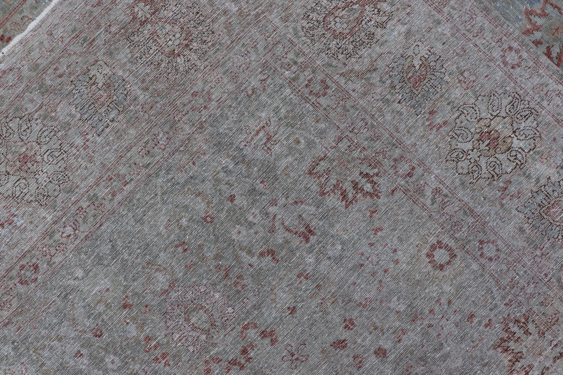 Antiker persischer Täbris-Teppich mit Blumenmuster in Blassblau 7'9 x 11'3 im Angebot 8