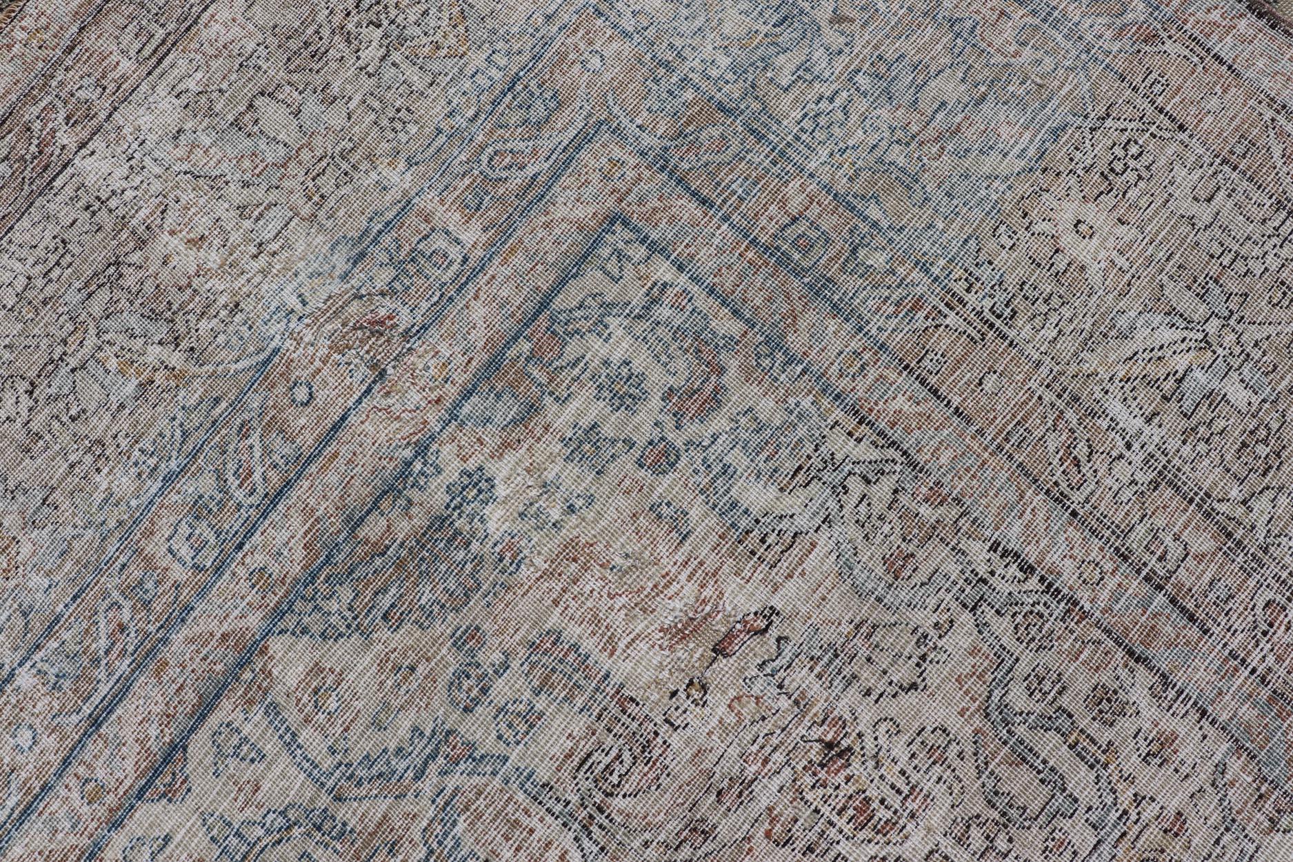Antiker persischer Täbris Teppich mit floraler Eleganz 8'10 x 11'10 im Angebot 4