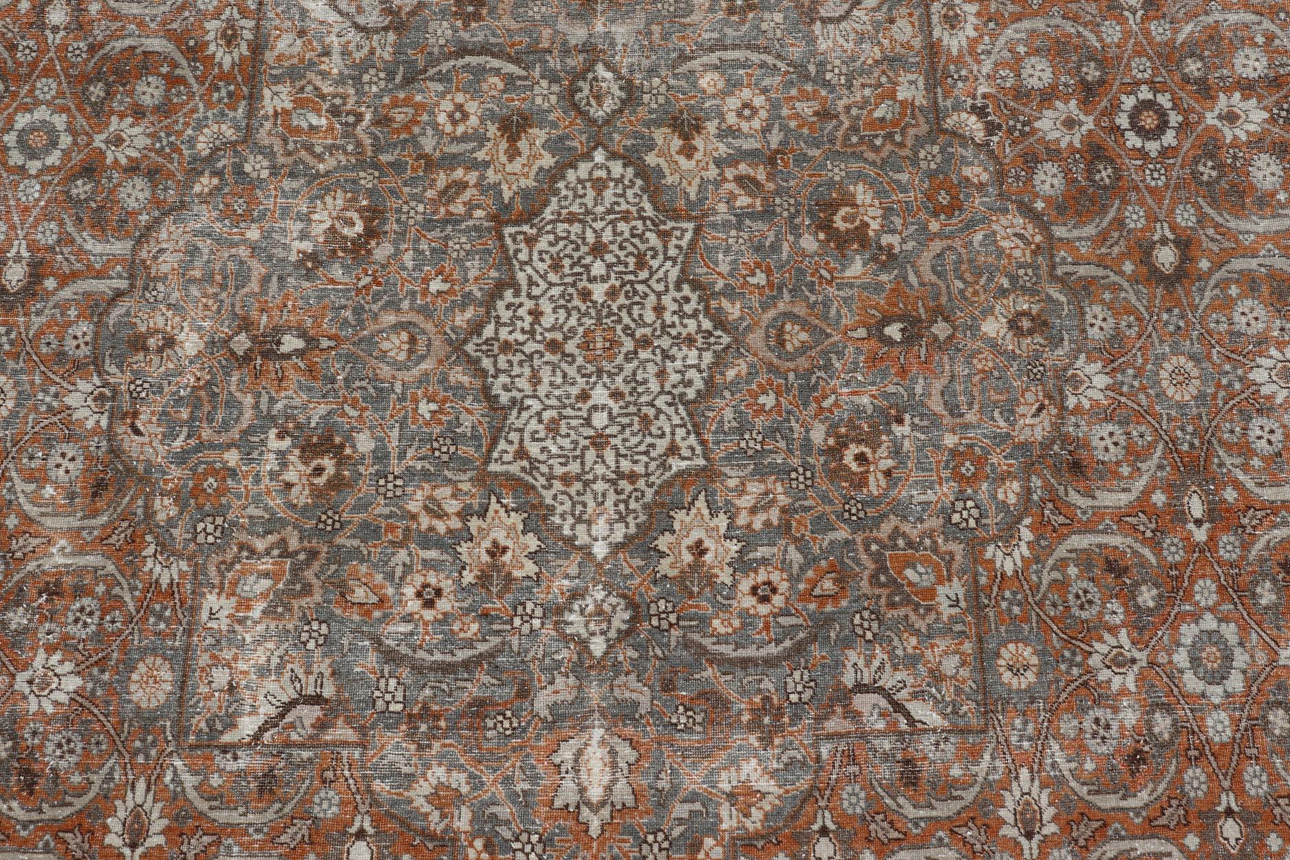 Antico tappeto persiano Tabriz con intricato disegno Herati 12'6 x 20'4 in vendita 4