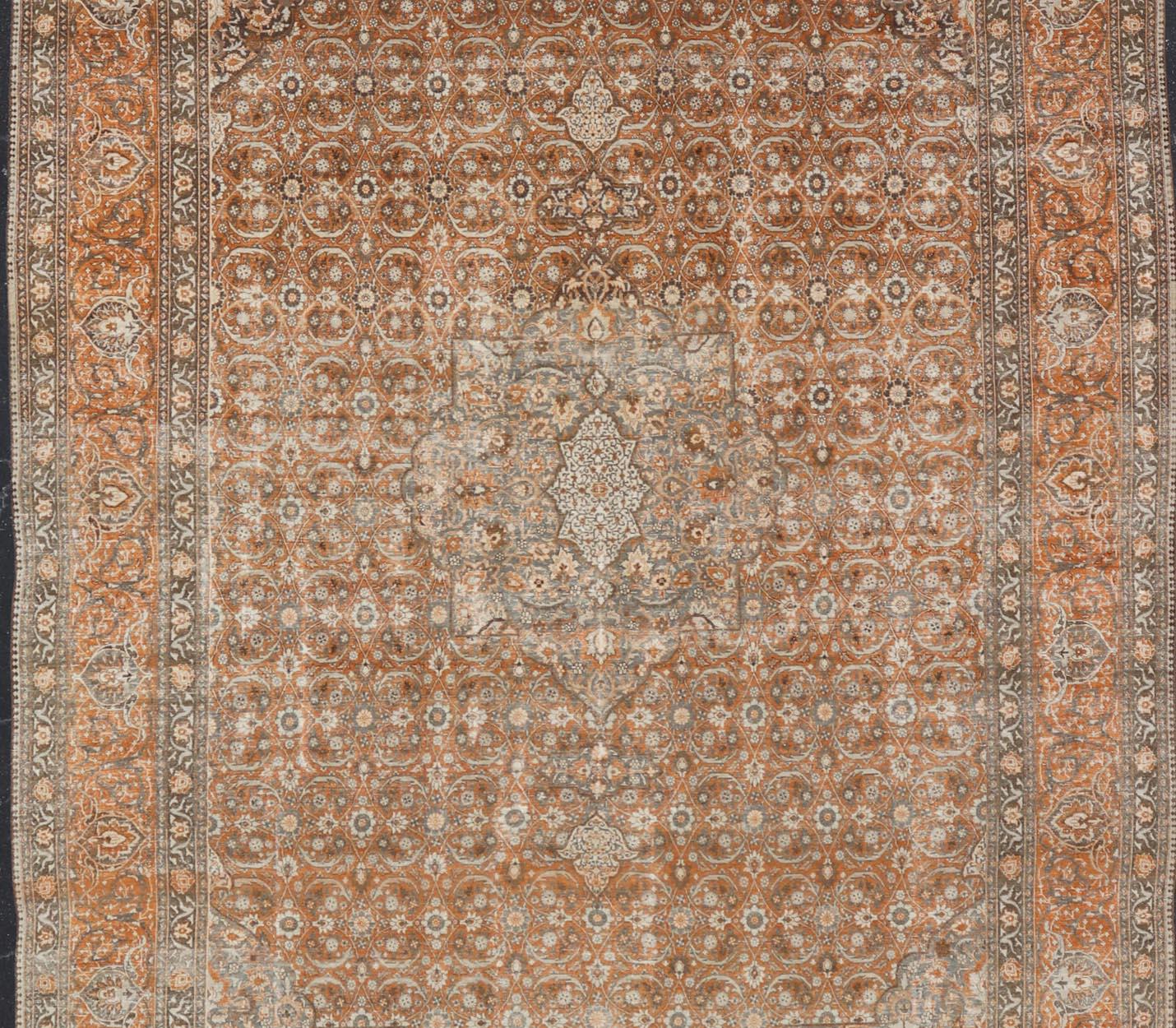 Antico tappeto persiano Tabriz con intricato disegno Herati 12'6 x 20'4 In condizioni buone in vendita a Atlanta, GA