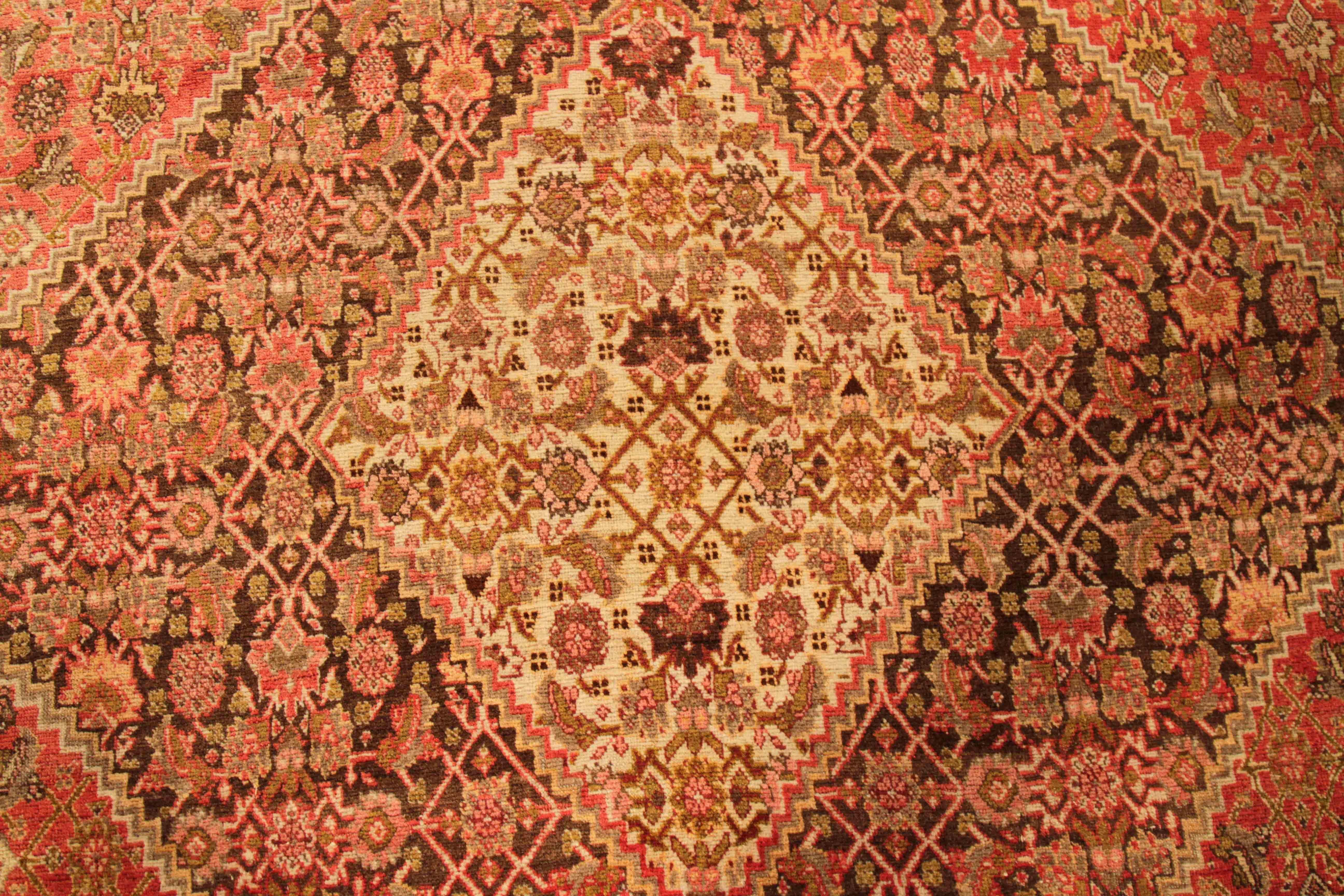 tabriz rug patterns