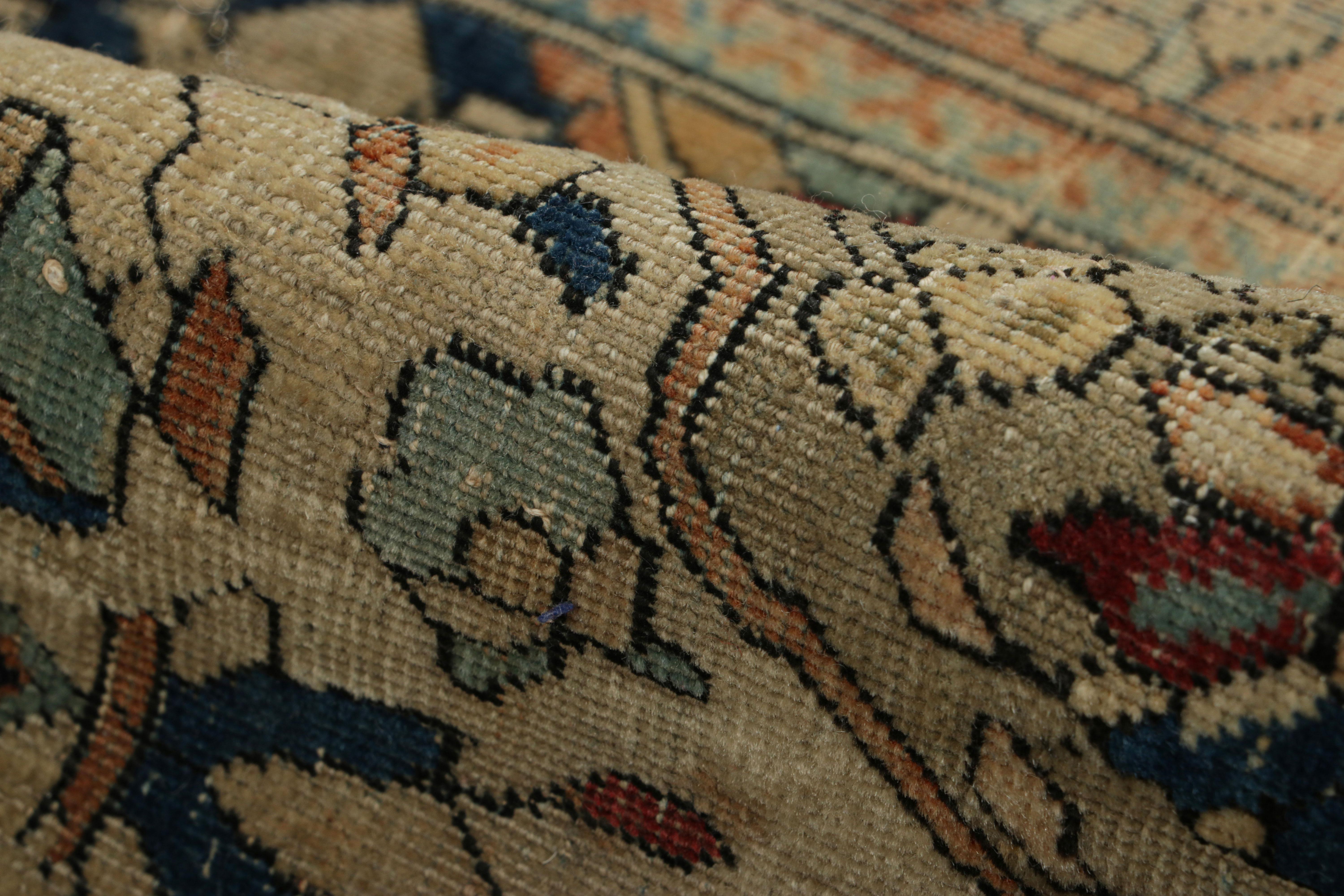 Antico tappeto persiano Tabriz quadrato in beige-marrone con medaglione  Rug & Kilim in vendita 1