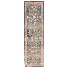 Tabriz persan ancien avec fond bleu sarcelle clair et bordure rose clair, taille moyenne