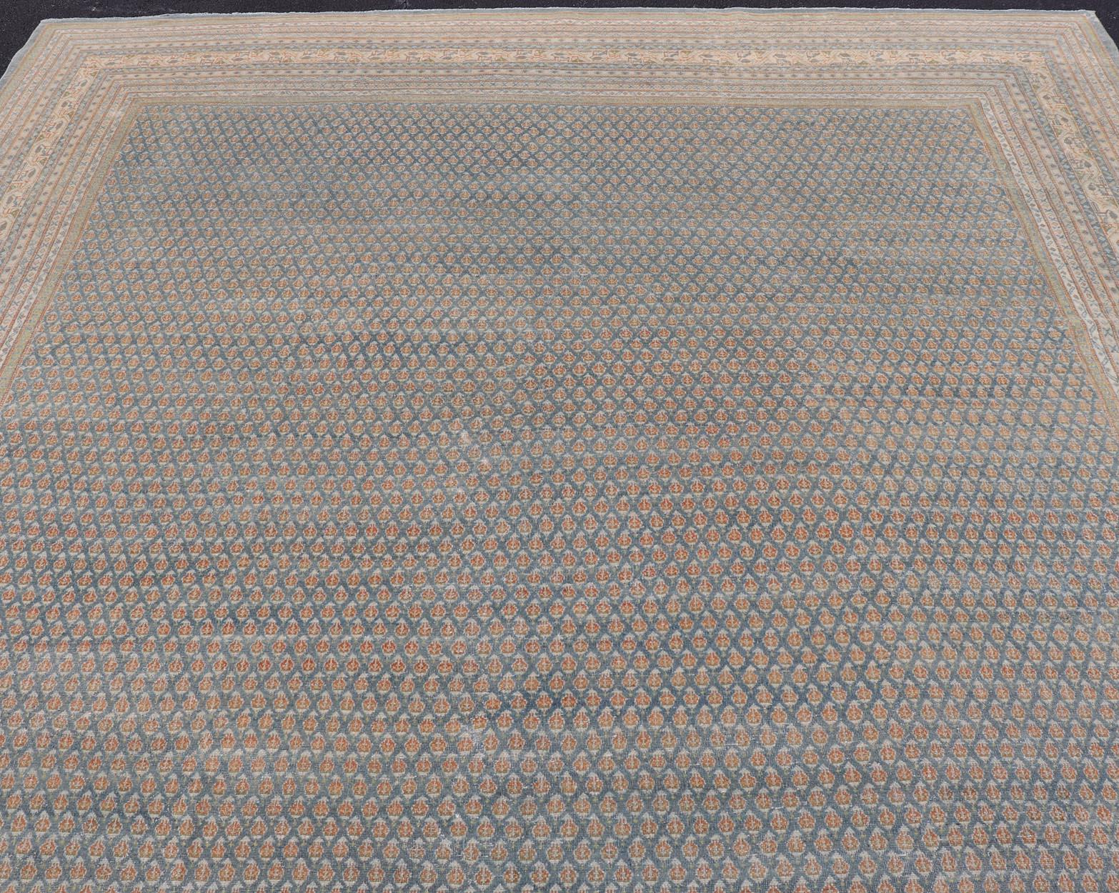 Tabriz persan ancien avec Small Design Herati en bleu doux 11'0 X 14'7 en vente 3