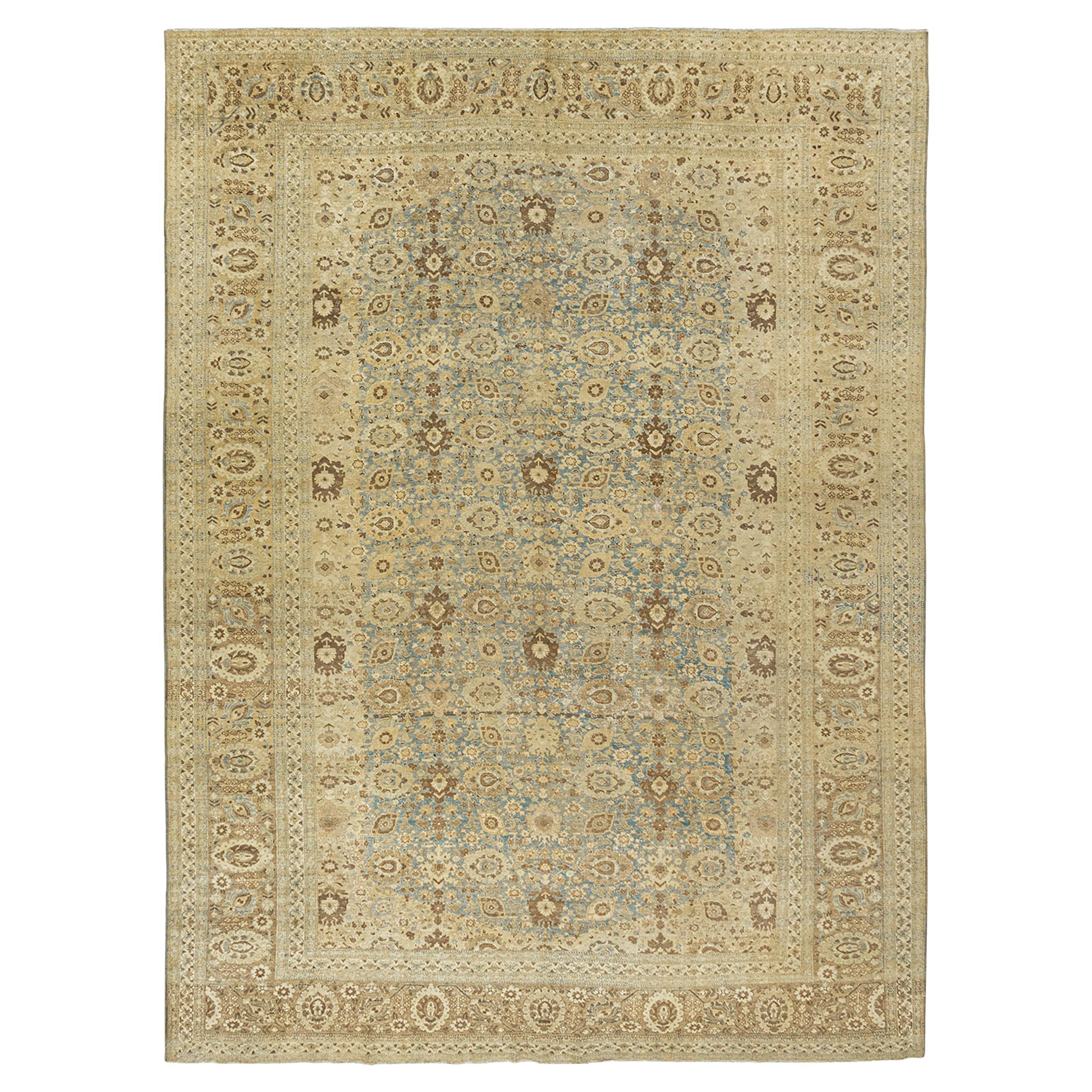Antique Persian Tan Tabriz Rug, 10
9 x 15
6 en vente