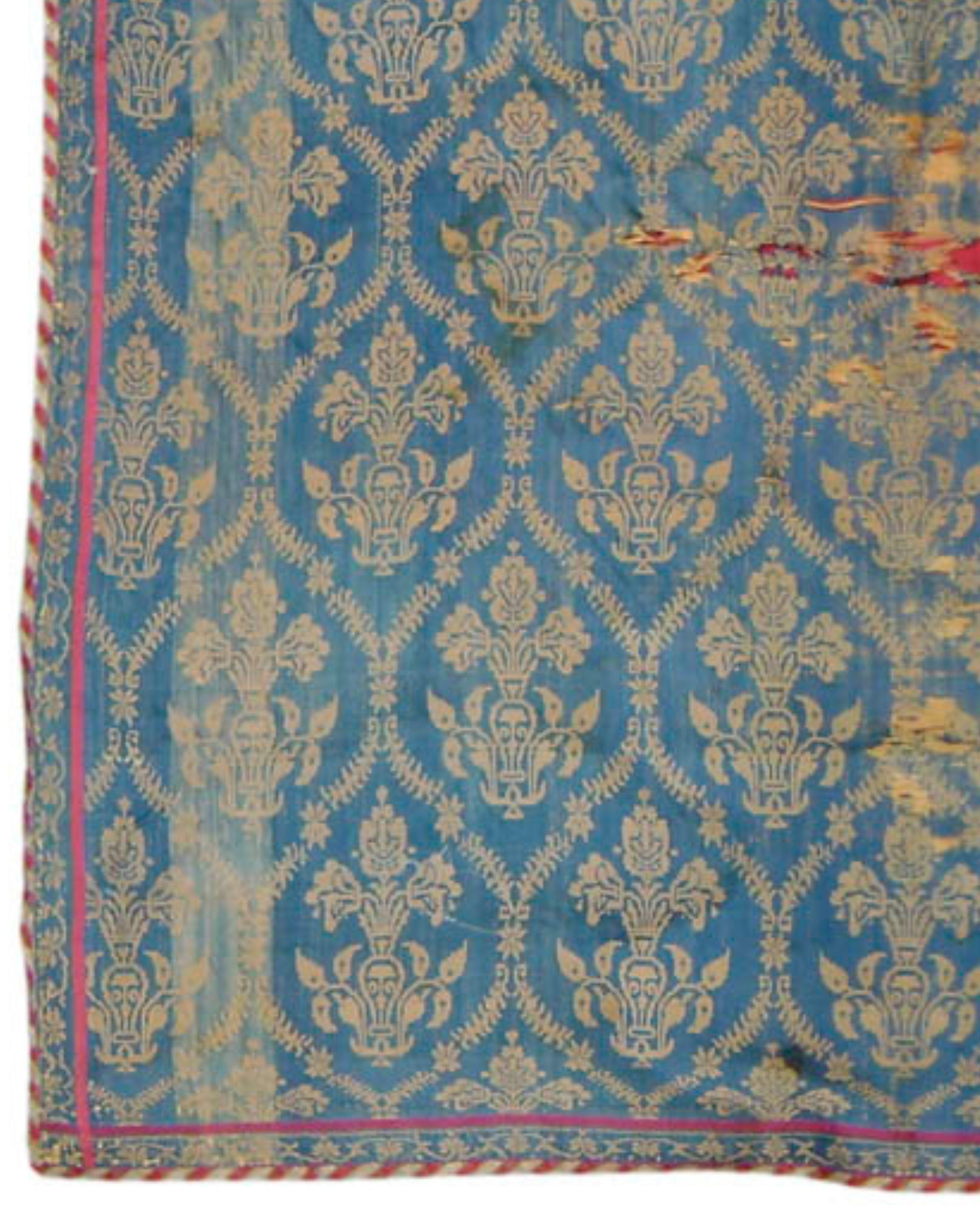 Antiker persischer Wandteppich, 18. Jahrhundert (Handgeknüpft) im Angebot