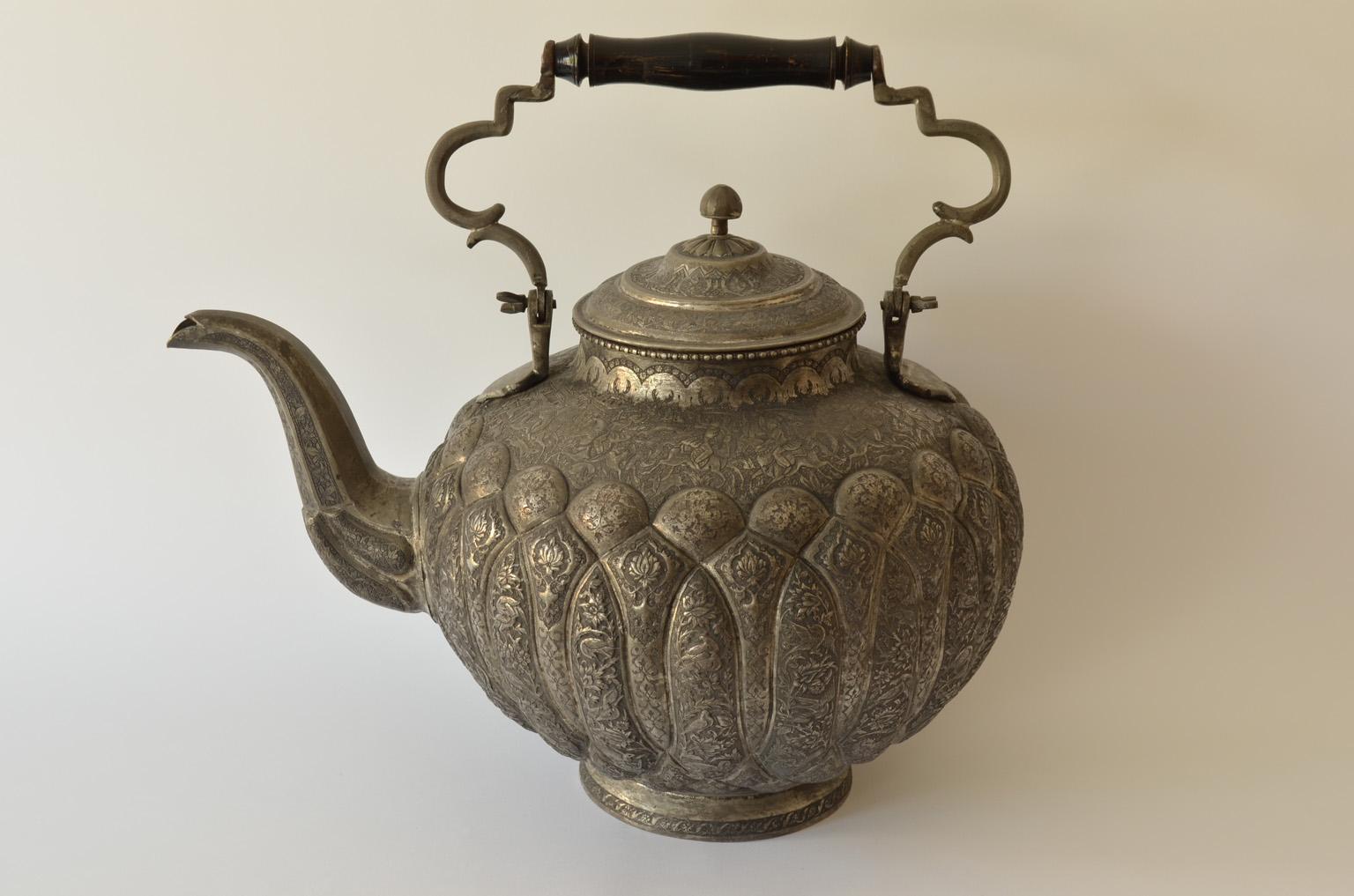 Antique Persian Teapot with Engraved Polo Game / Hunting Scenes, 19th Century For Sale 3