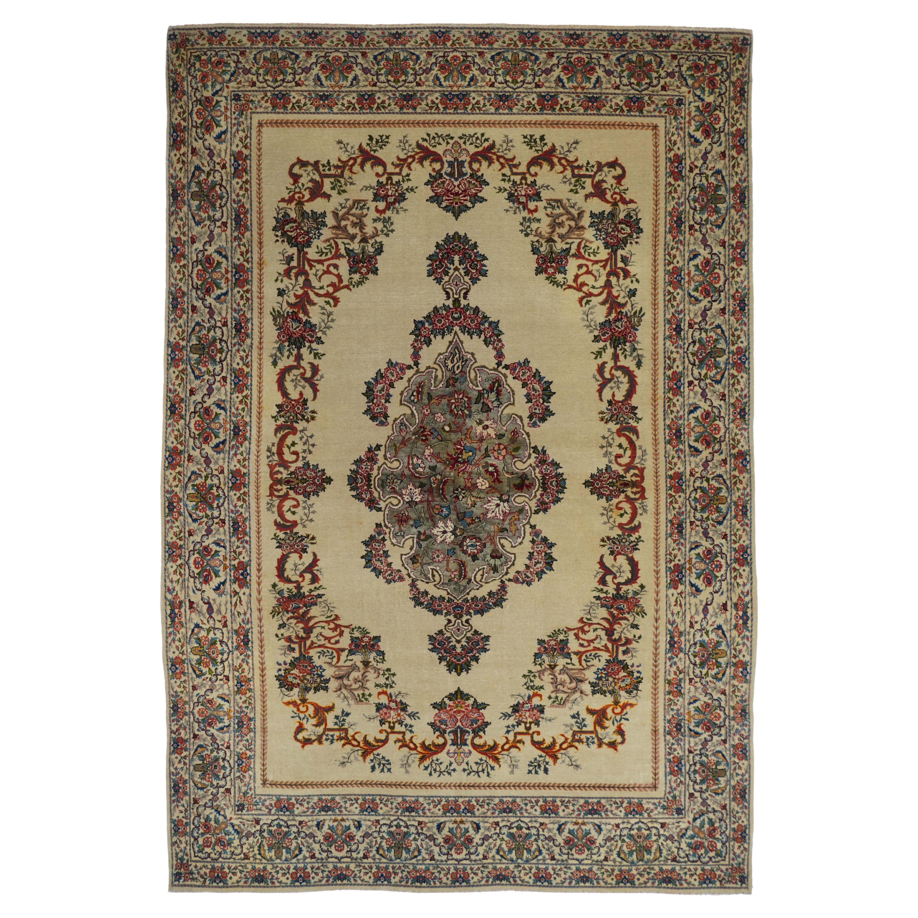 Extremely Fine Antique Persian Tehran Rug Wool with all design in Silk 