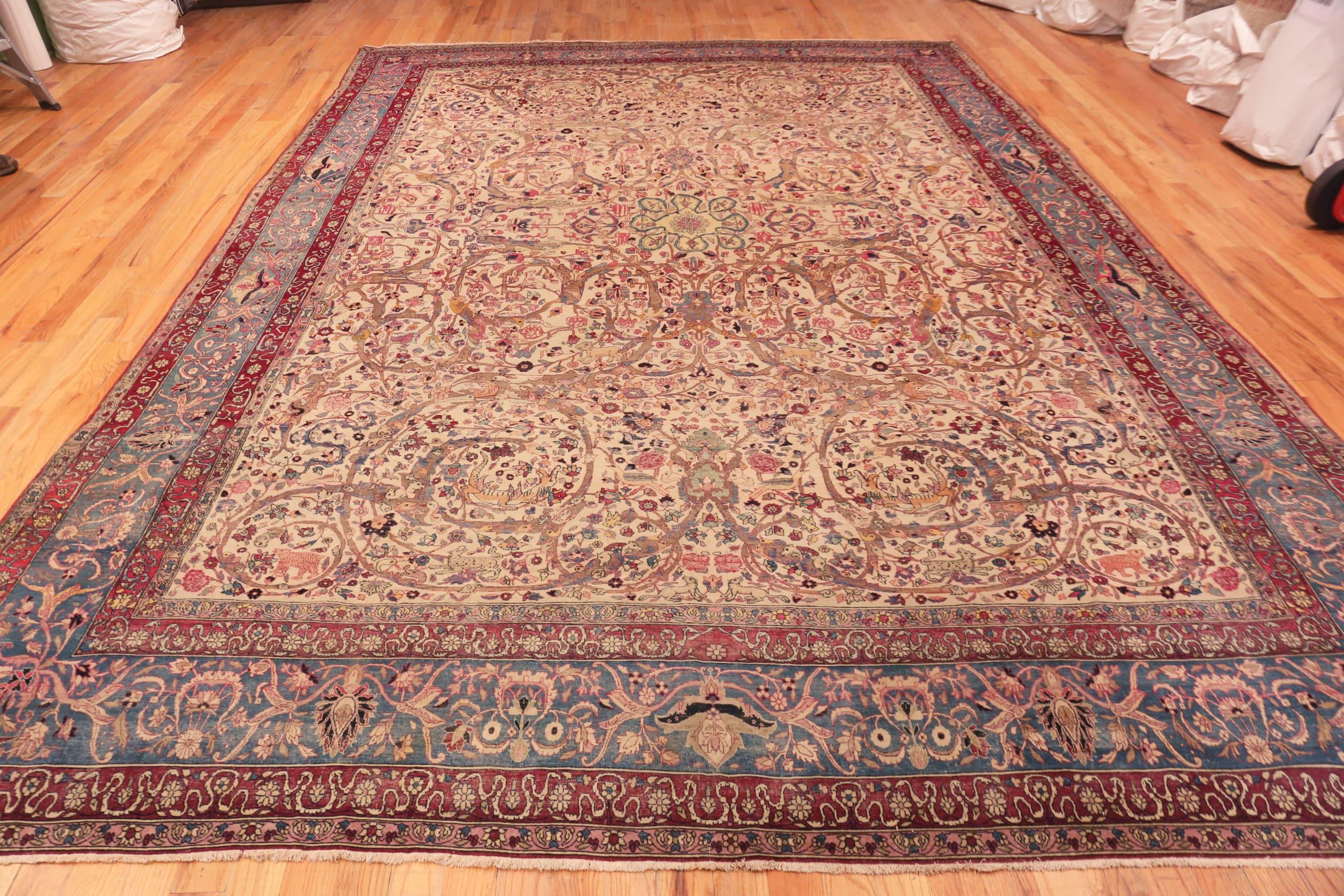 Hand-Knotted Antique Persian Tehran Animal Design Rug. 10 ft 1 in x 13 ft 8 in For Sale