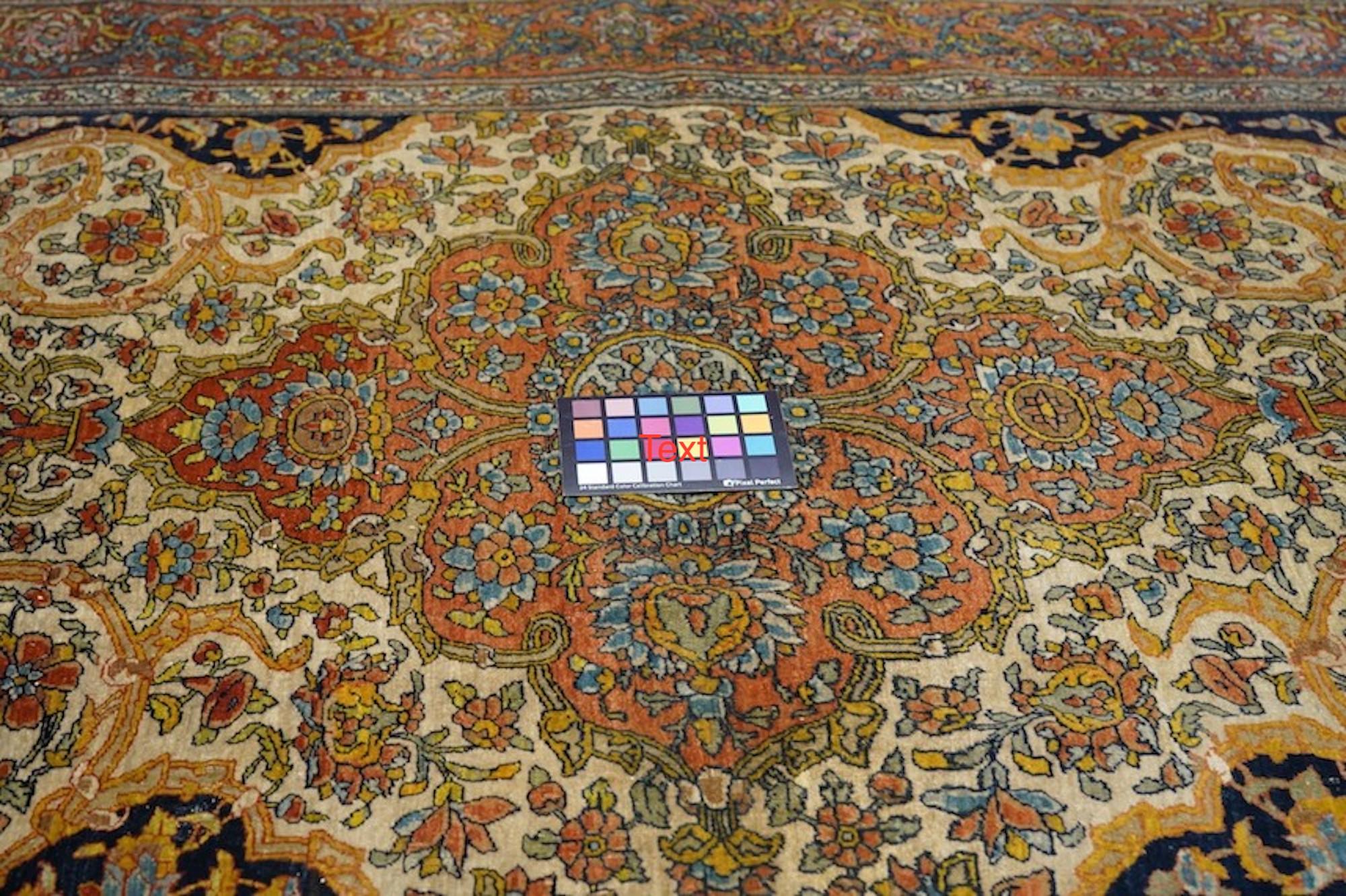 Antiker persischer Teheran-Teppich 4'5'' x 6'10'' im Zustand „Gut“ im Angebot in New York, NY