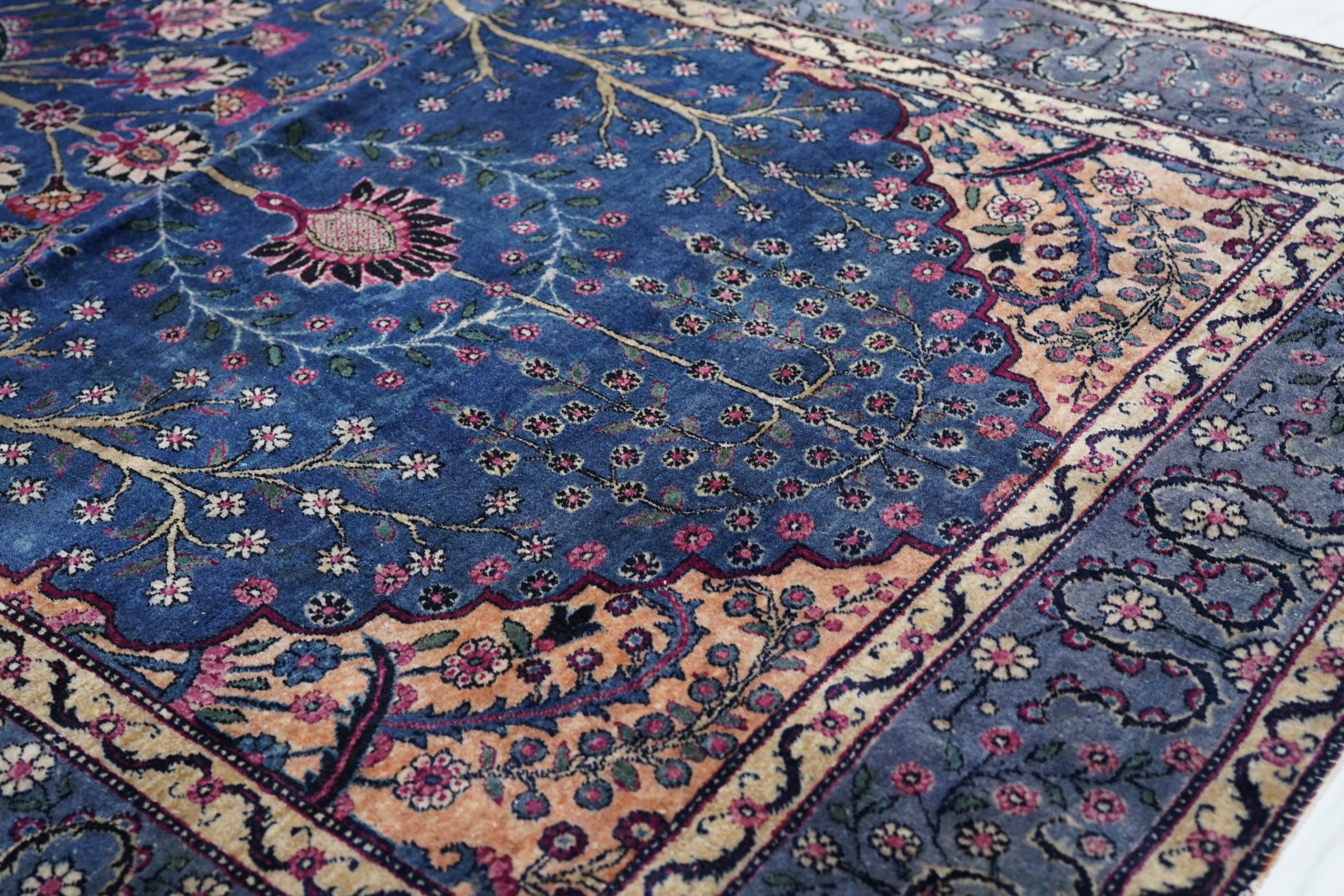 Antiker persischer Teheran-Teppich 4'5'' x 6'7'' im Zustand „Gut“ im Angebot in New York, NY