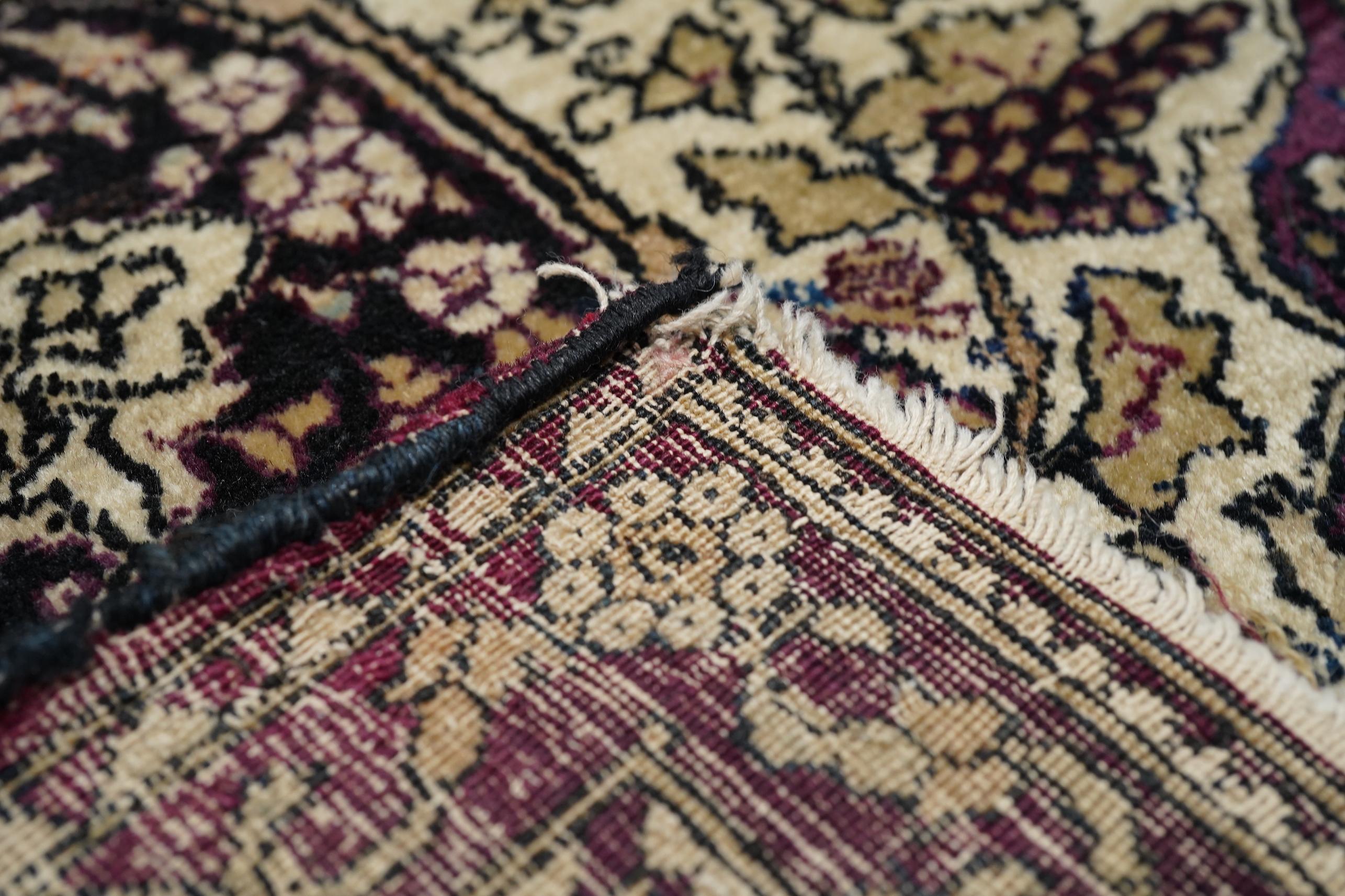 Wool Antique Persian Tehran Rug 4'7'' x 6'7'' For Sale