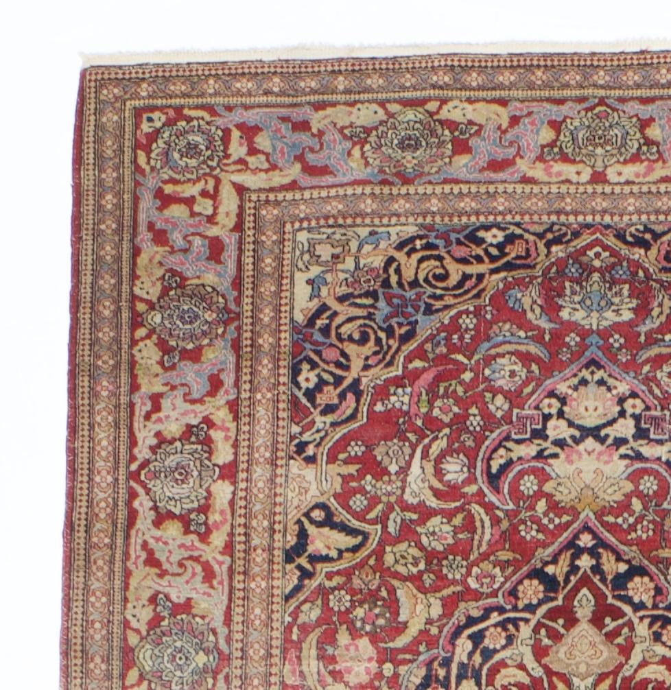 Tapis persan antique de Téhéran 4'7