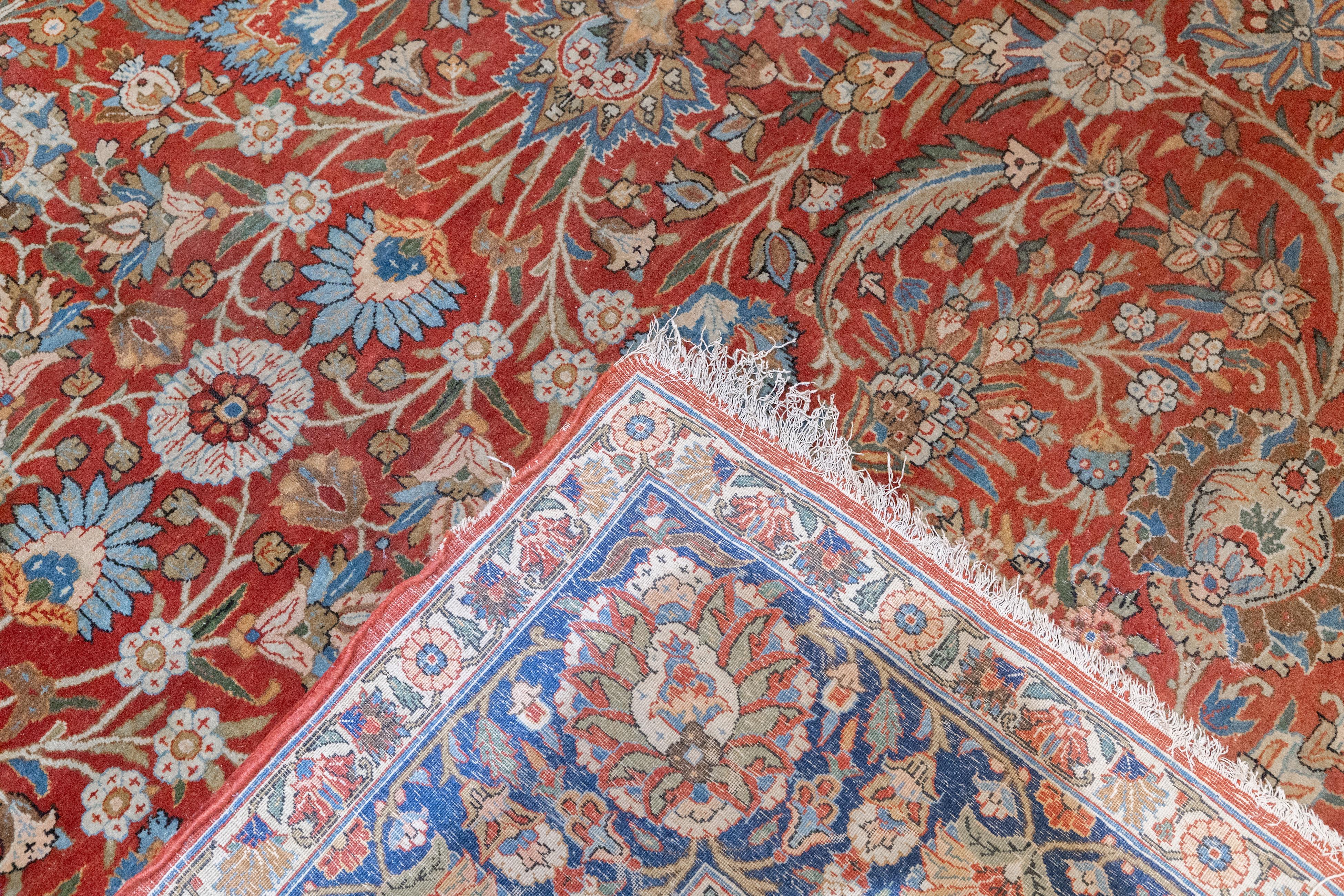 Antiker persischer Teheran-Teppich 9'1'' x 12'2'' (20. Jahrhundert) im Angebot