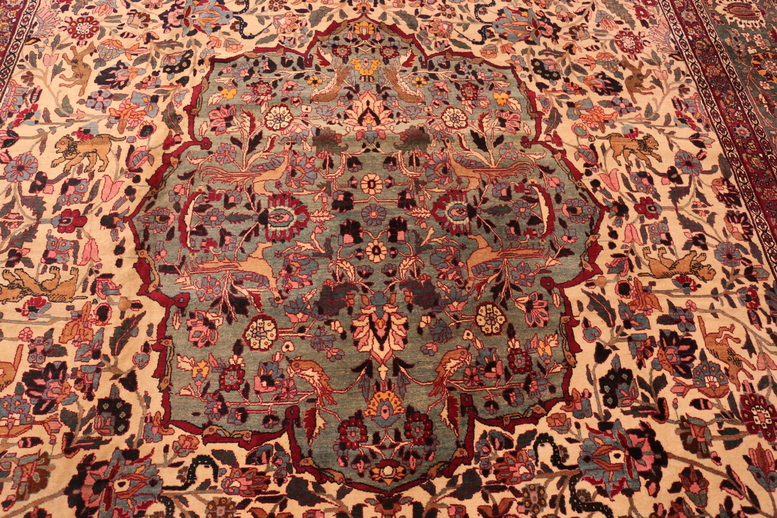 Antique Persian Tehran Rug. Size: 12 ft 6 in x 19 ft 6 in 1