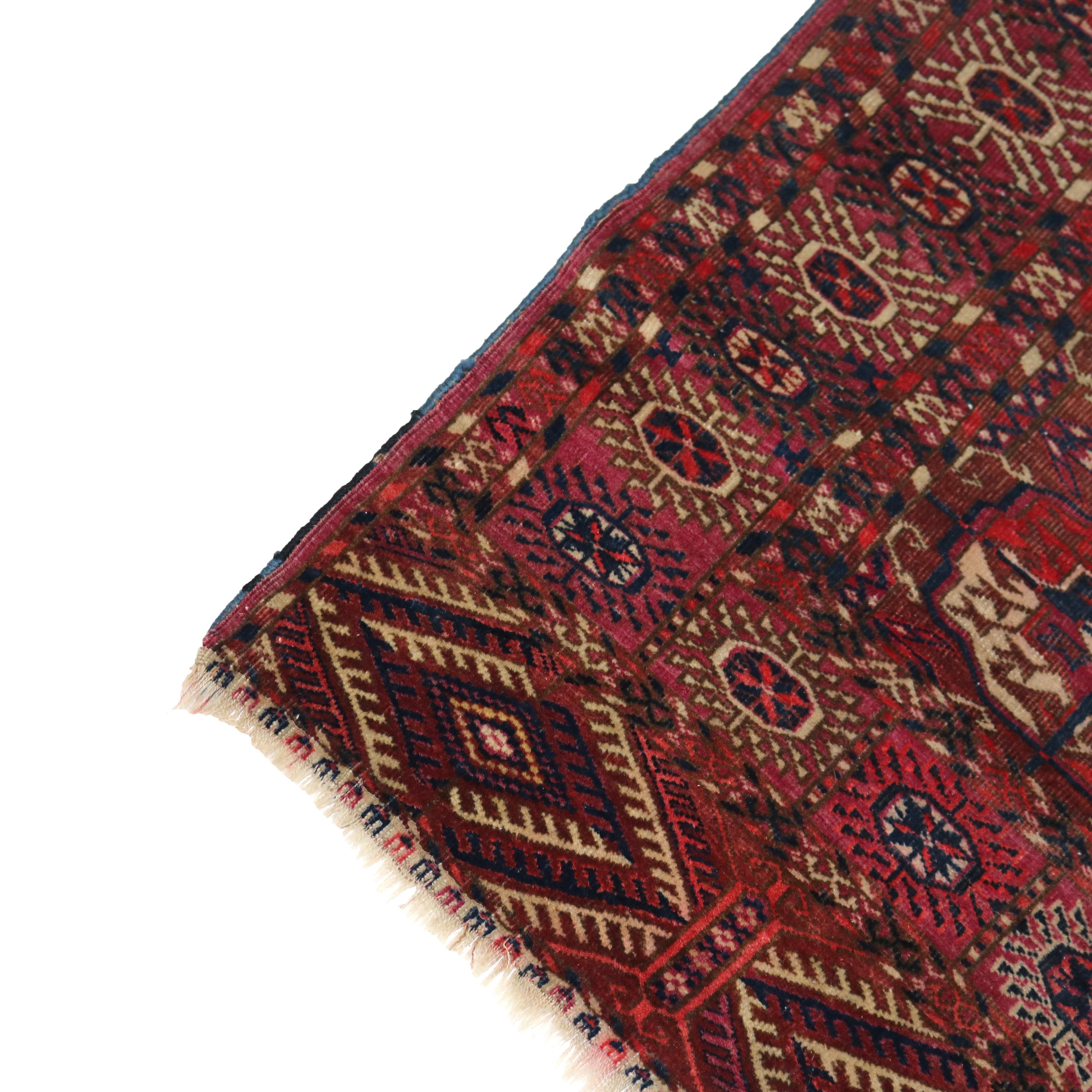 Antiker Persischer Tekke Bokara Handgewebter Wollteppich C1920 im Zustand „Gut“ im Angebot in Big Flats, NY