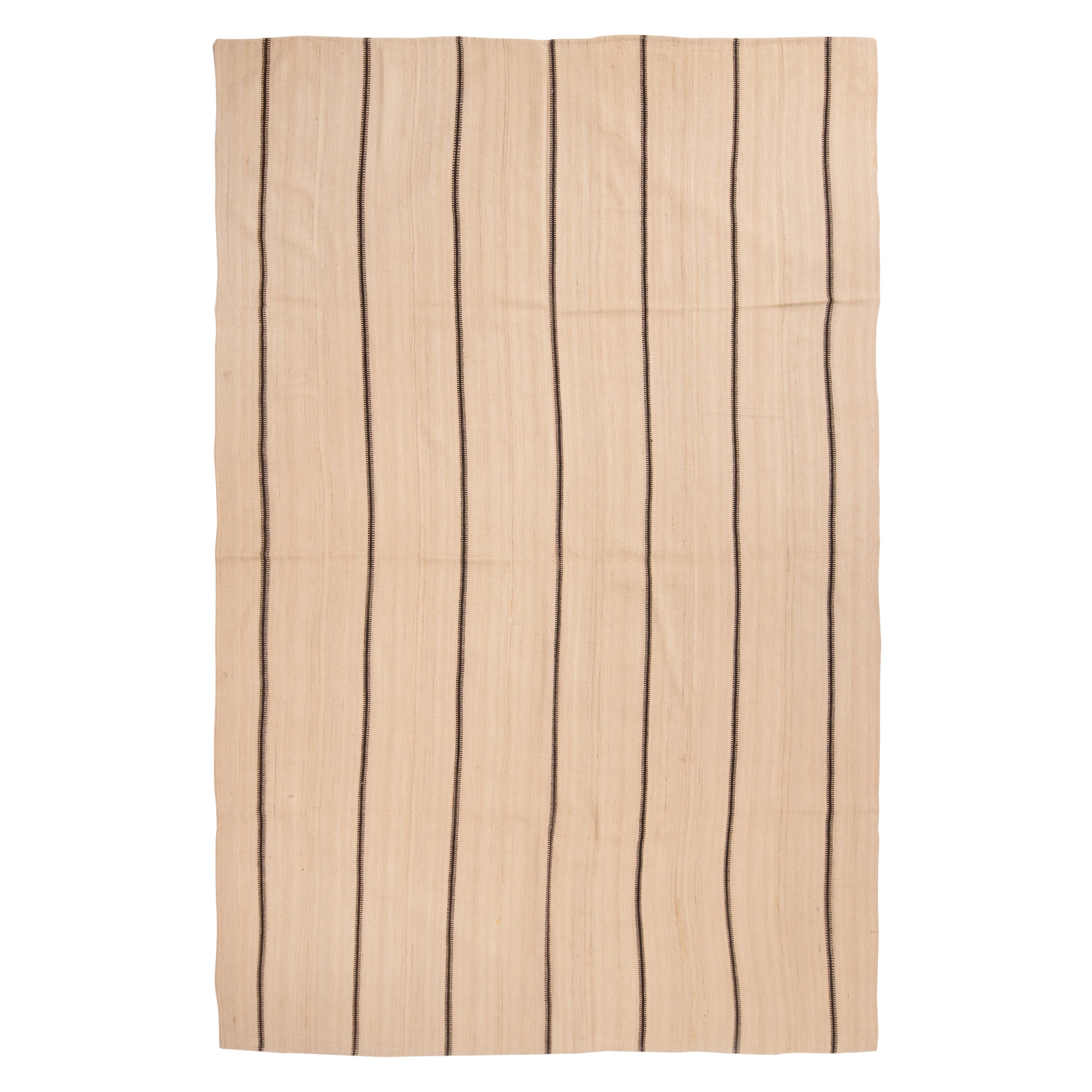Tappeto antico persiano di transizione in lana geometrica beige e marrone di Rug & Kilim in vendita
