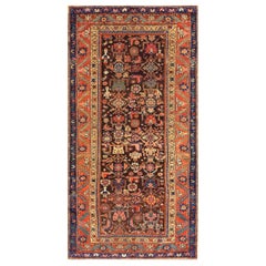 Antiker persischer Stammes-Kurdischer Teppich 4'. 6 Zoll x 8' 4 Zoll