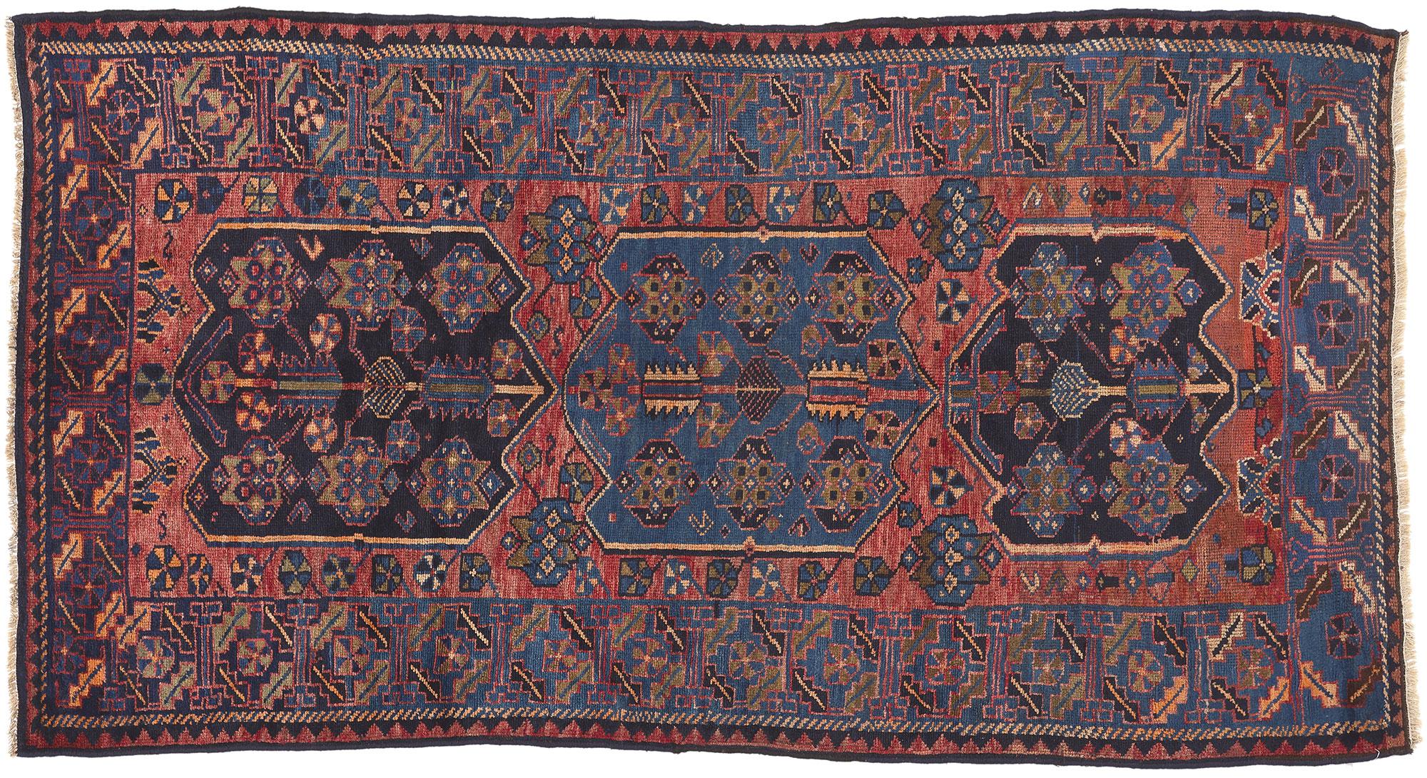 Antique Persian Tribal Shiraz Rug with Qashqai Tribe Influence For Sale 4