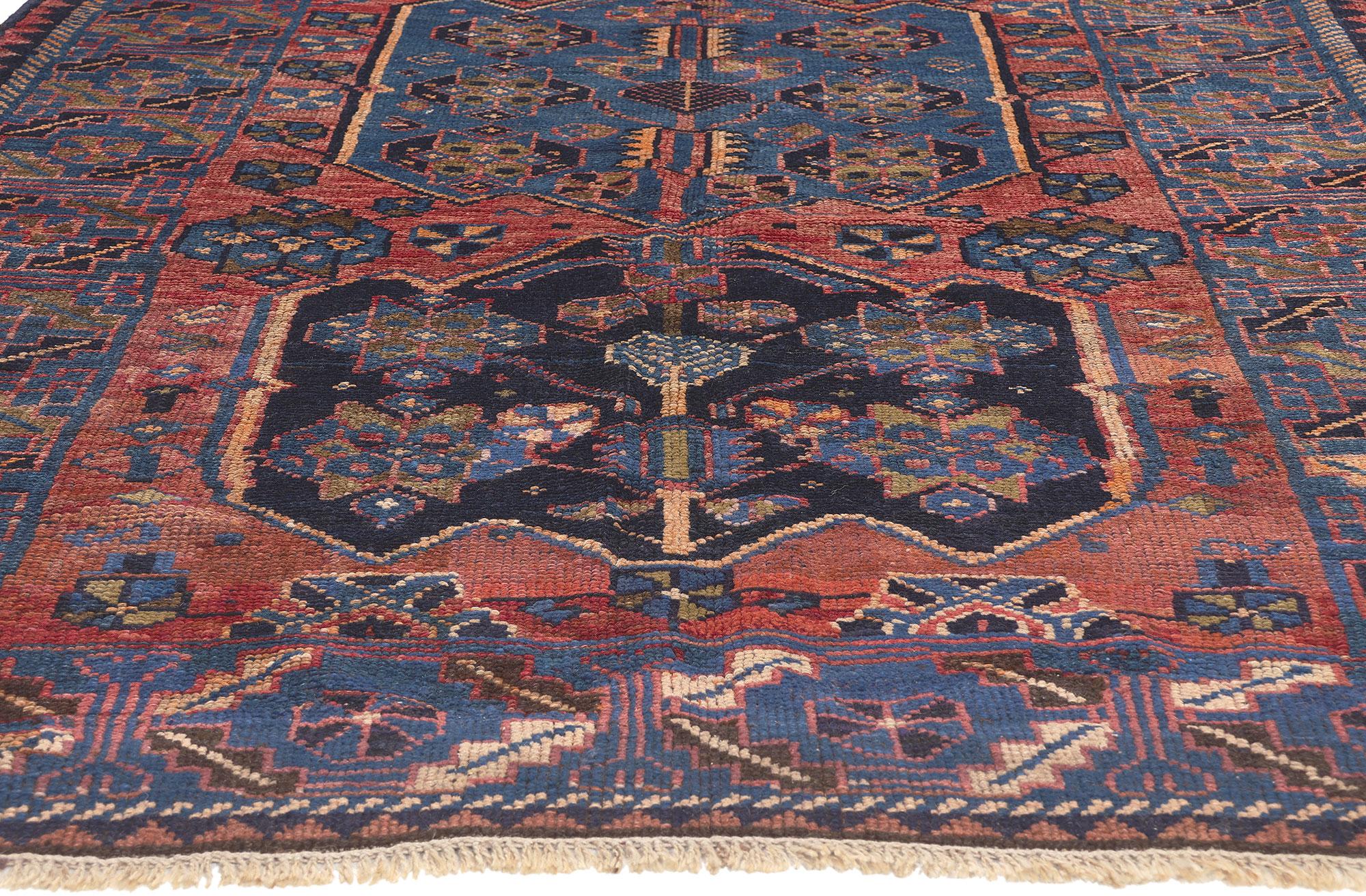 Antique Persian Tribal Shiraz Rug with Qashqai Tribe Influence In Good Condition For Sale In Dallas, TX