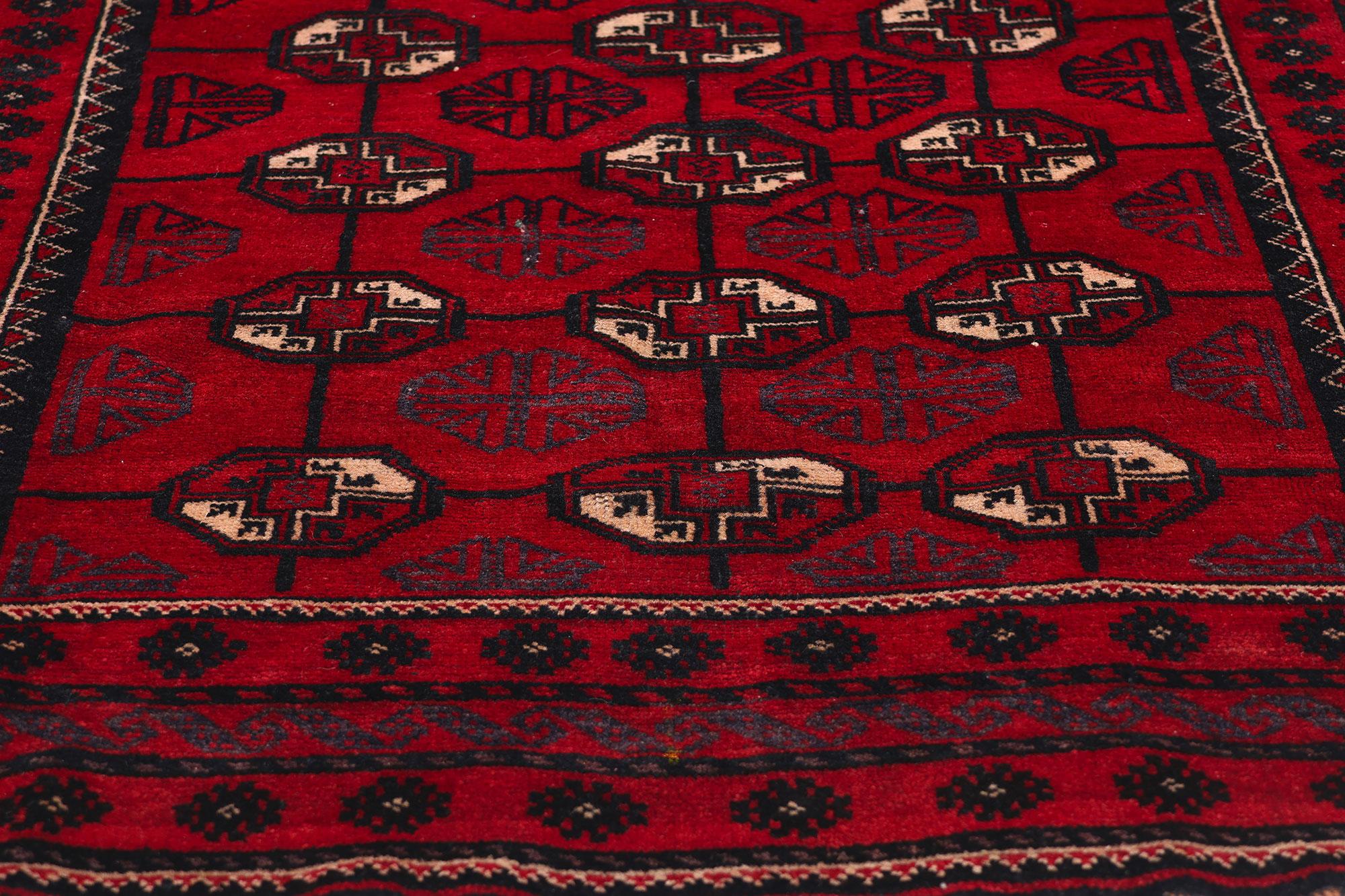 Antiker persischer Turkoman Tekke-Teppich im Stammesstil mit Stammesstil im Zustand „Gut“ im Angebot in Dallas, TX