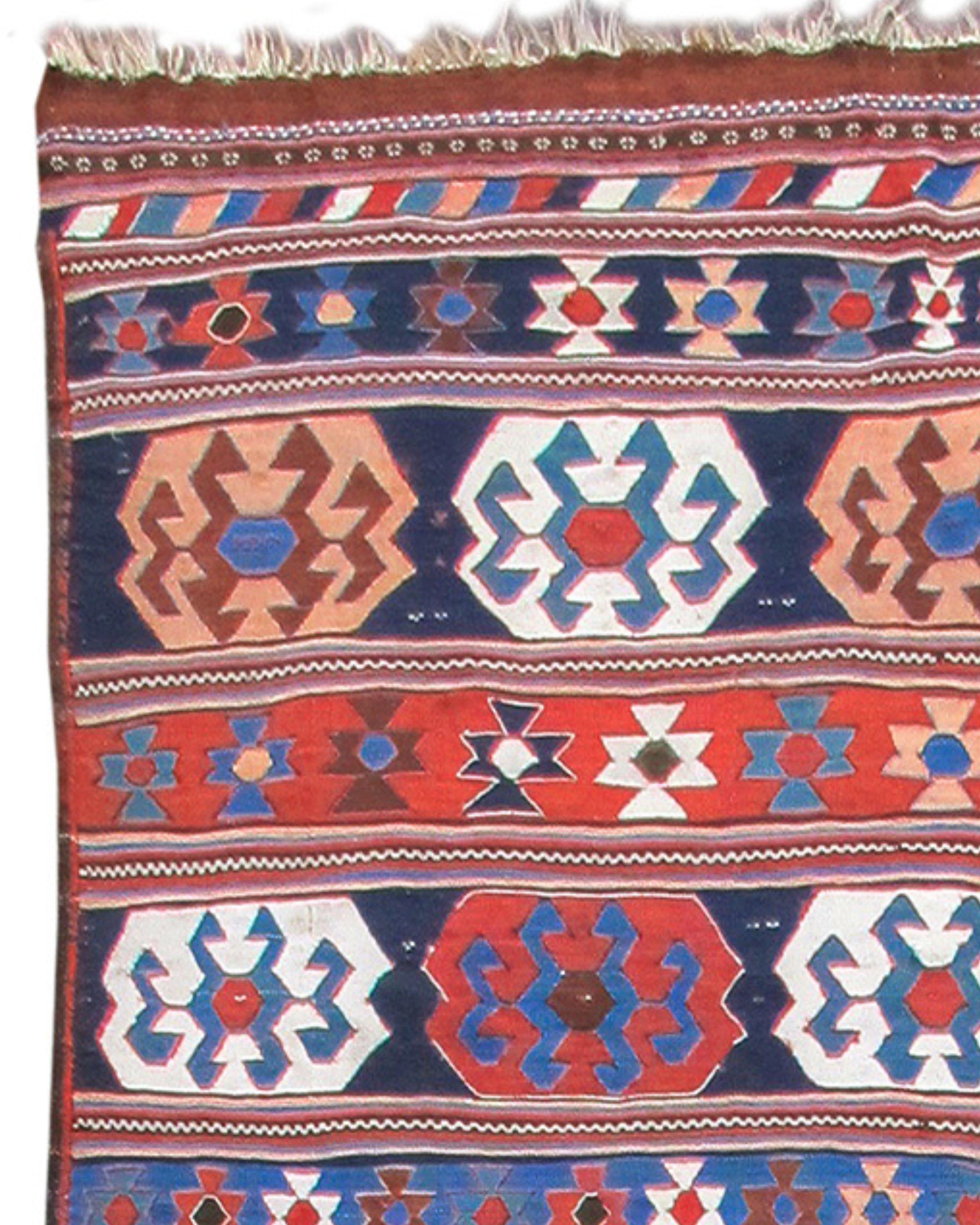 Perse Ancien tapis persan Veramin Kilim, fin du 19e siècle en vente