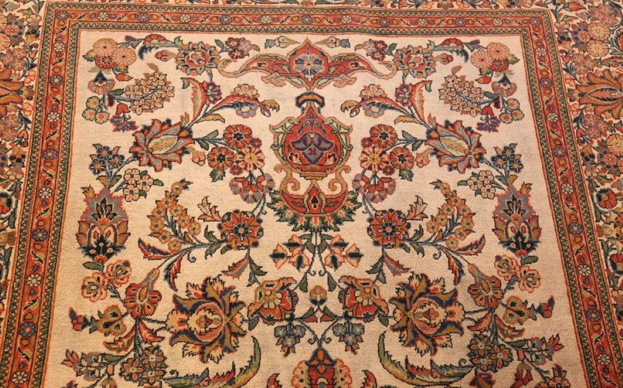 Antique Persian Wool and Silk Prayer Design Kashan Oriental Rug, 6 ft 8 in x 4 ft 6 in (2.03 m x 1.37 m). Circa 1930's
Good full pile throughout. Sides and ends original.
Fine Antique Persian Wool and Silk Prayer Design Kashan Oriental Rug,
