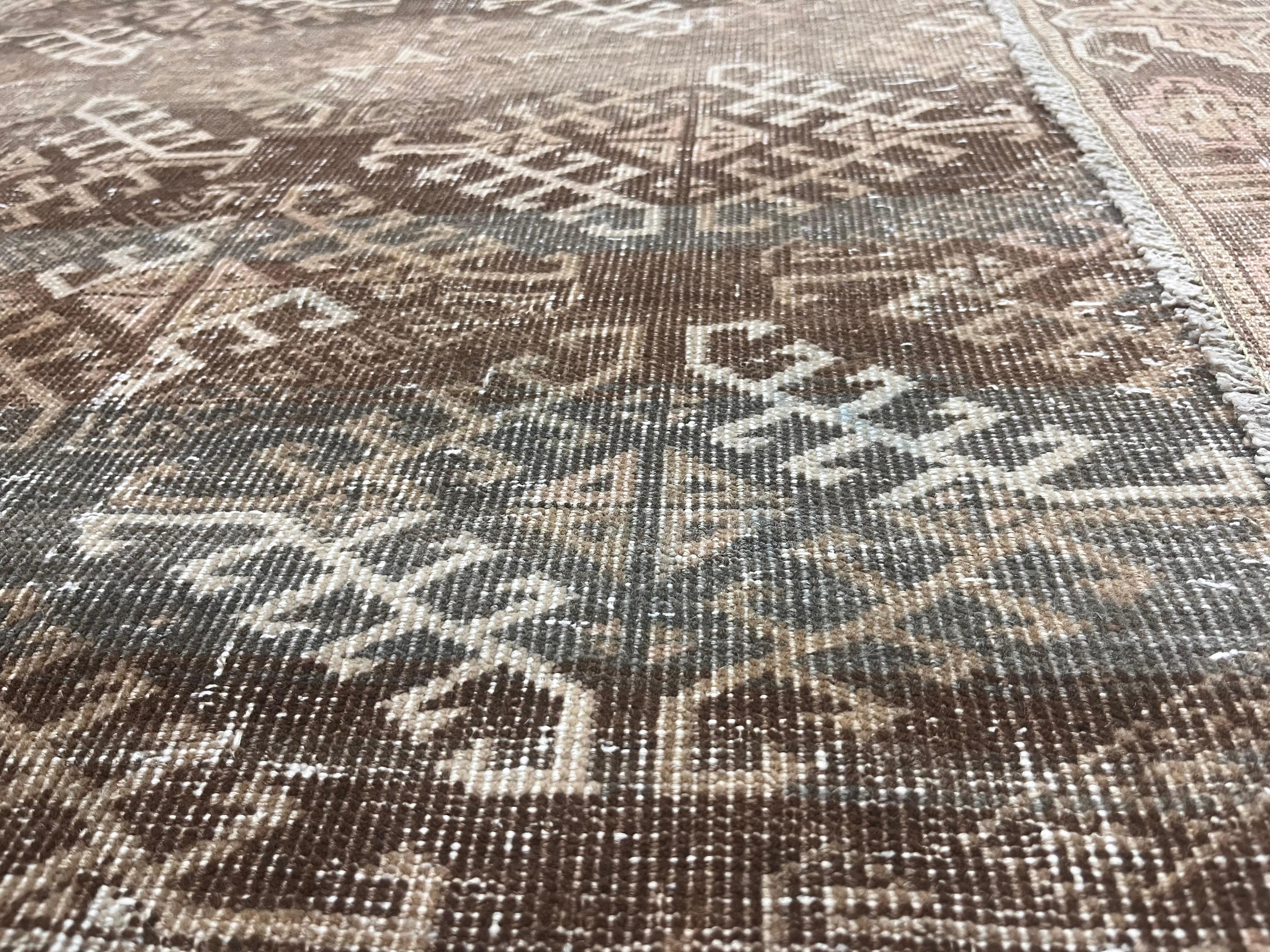 Antique Persian Yamoud Rug 7'1