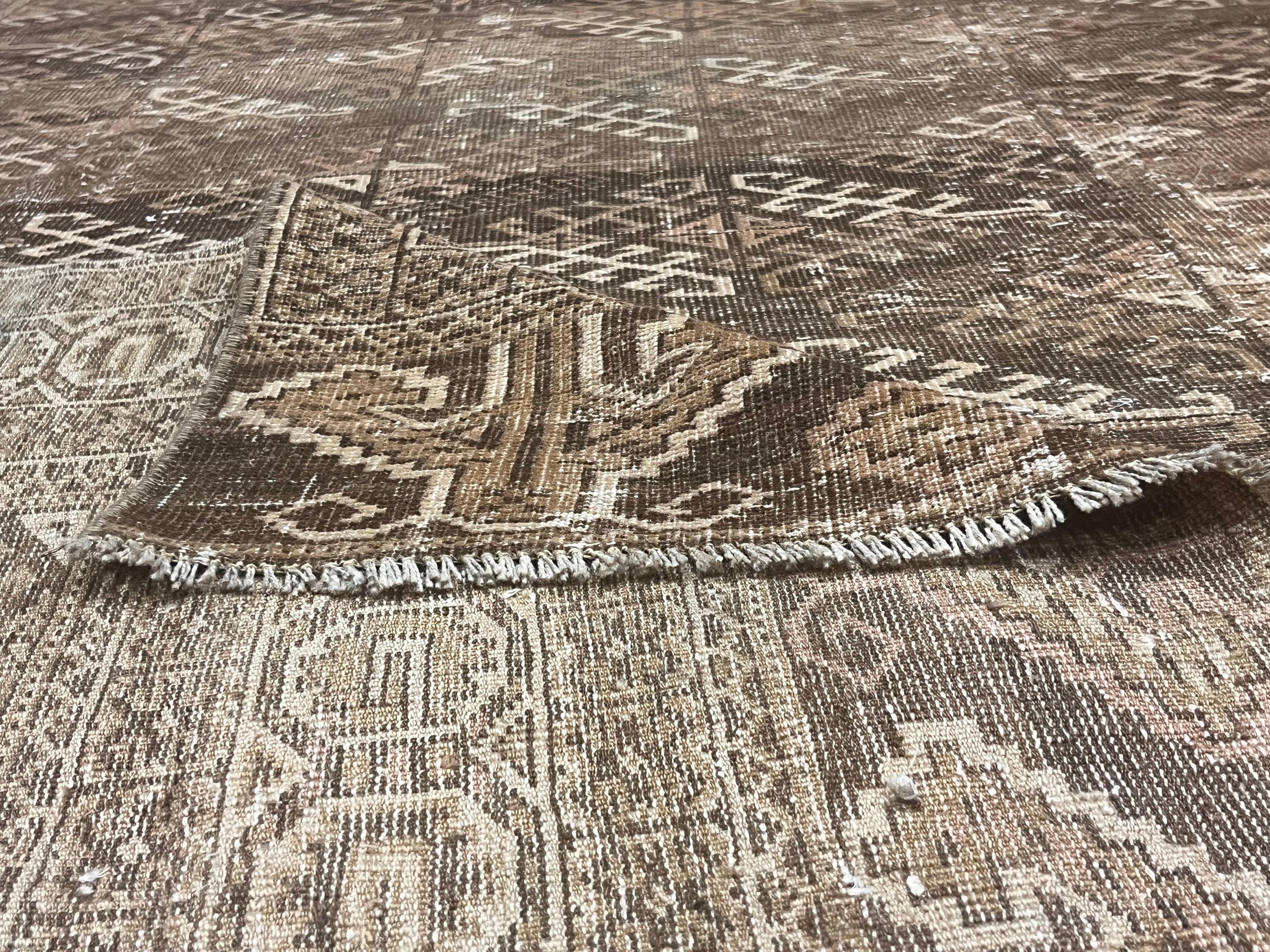 Antique Persian Yamoud Rug 7'1
