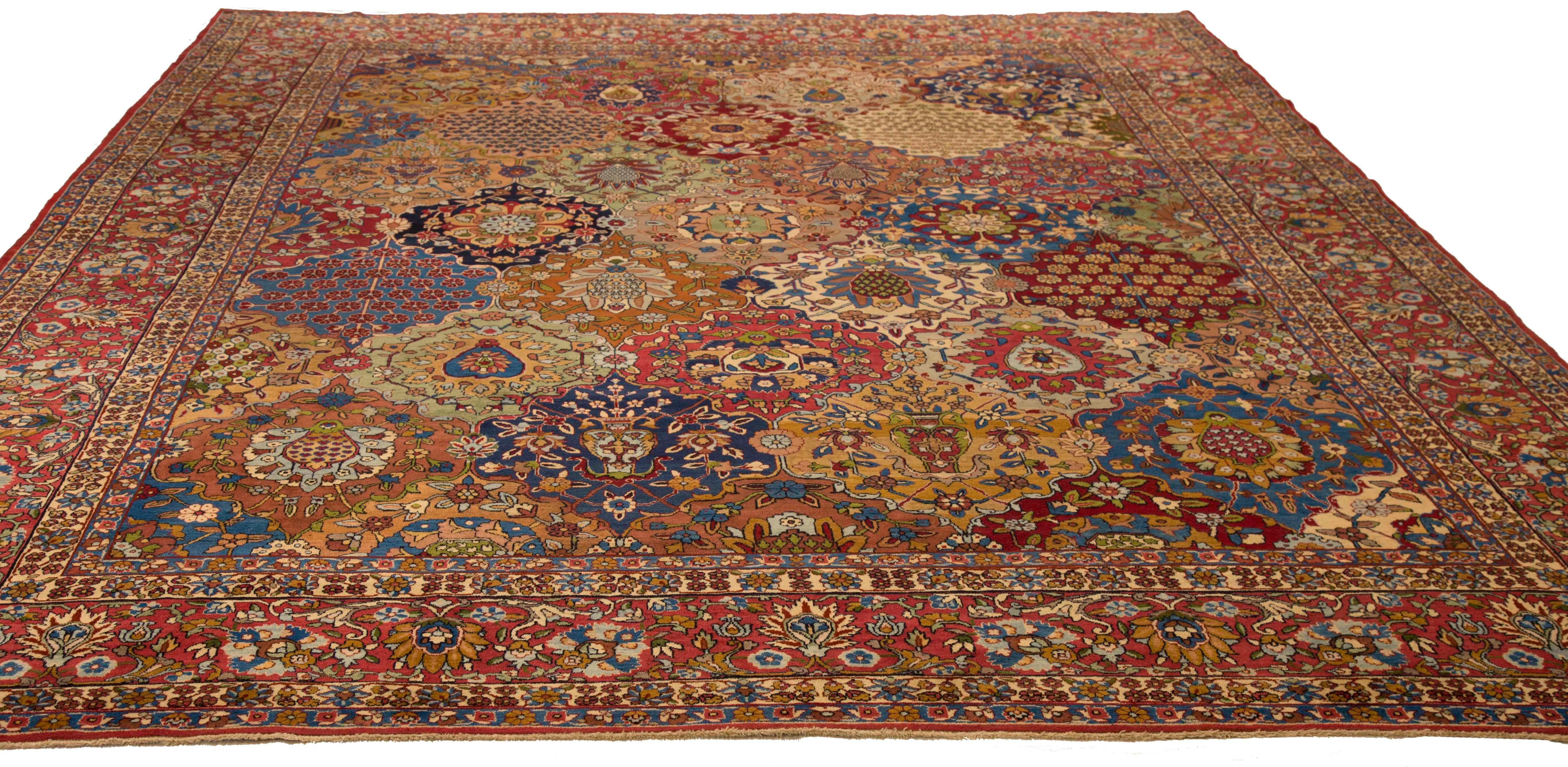 Antique Persian Yazd Rug with a Field of Flower Bouquets Design, circa 1920s In Excellent Condition For Sale In Dallas, TX